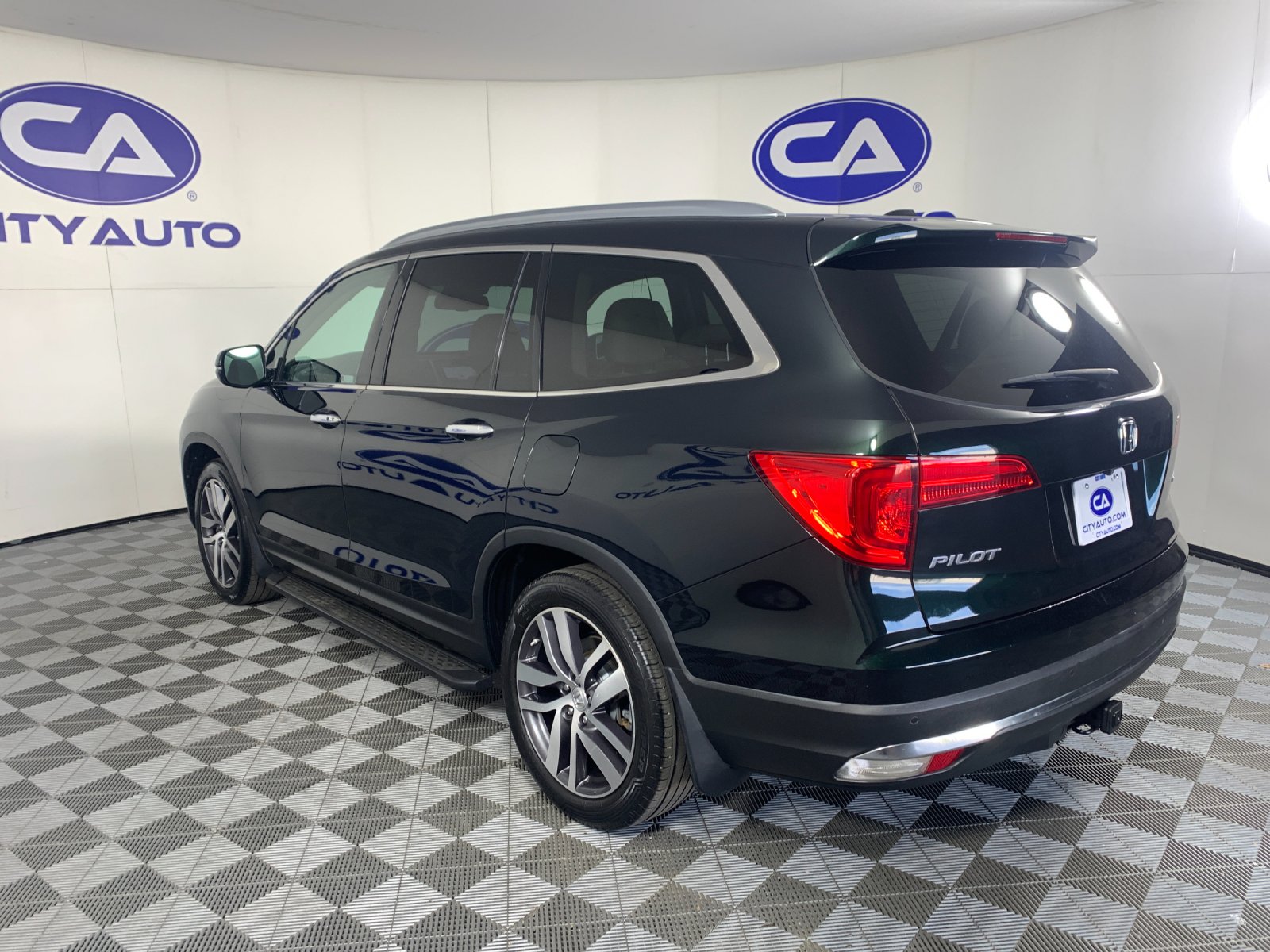 Used 2018 Honda Pilot SUV