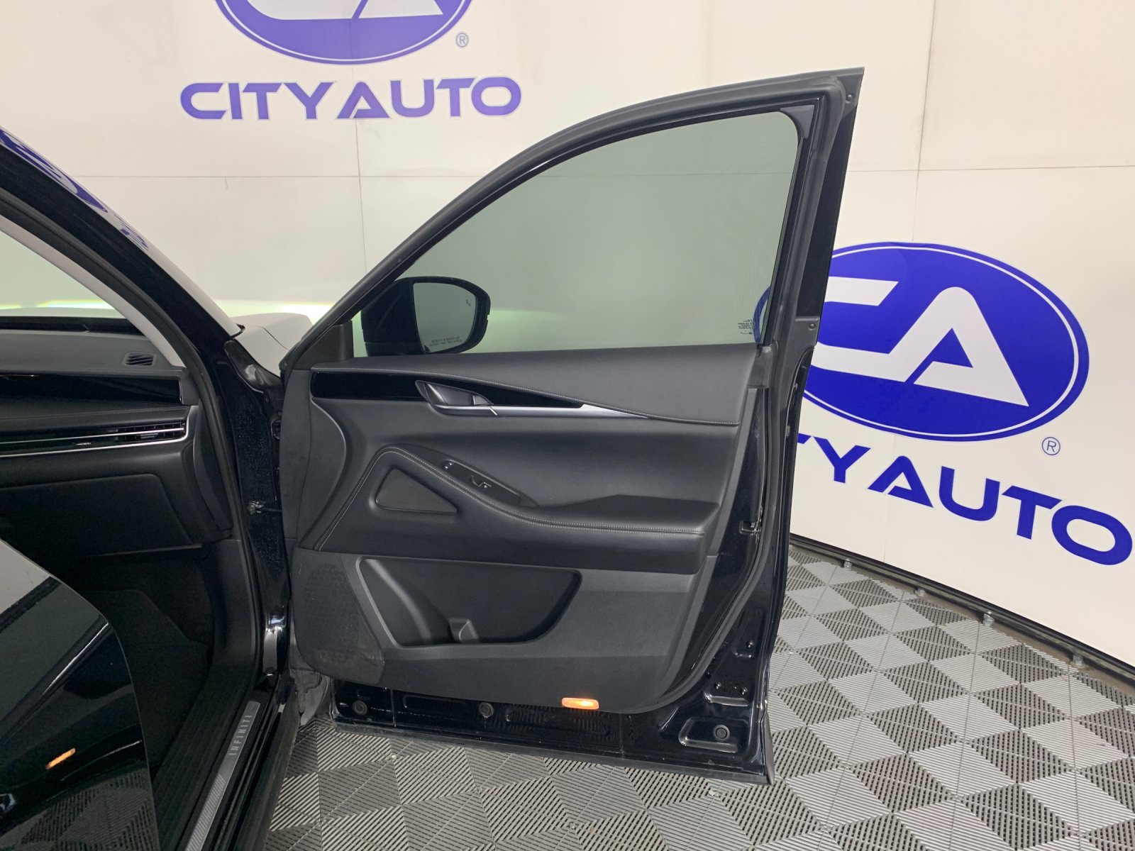 Used 2024 Infiniti QX60 SUV