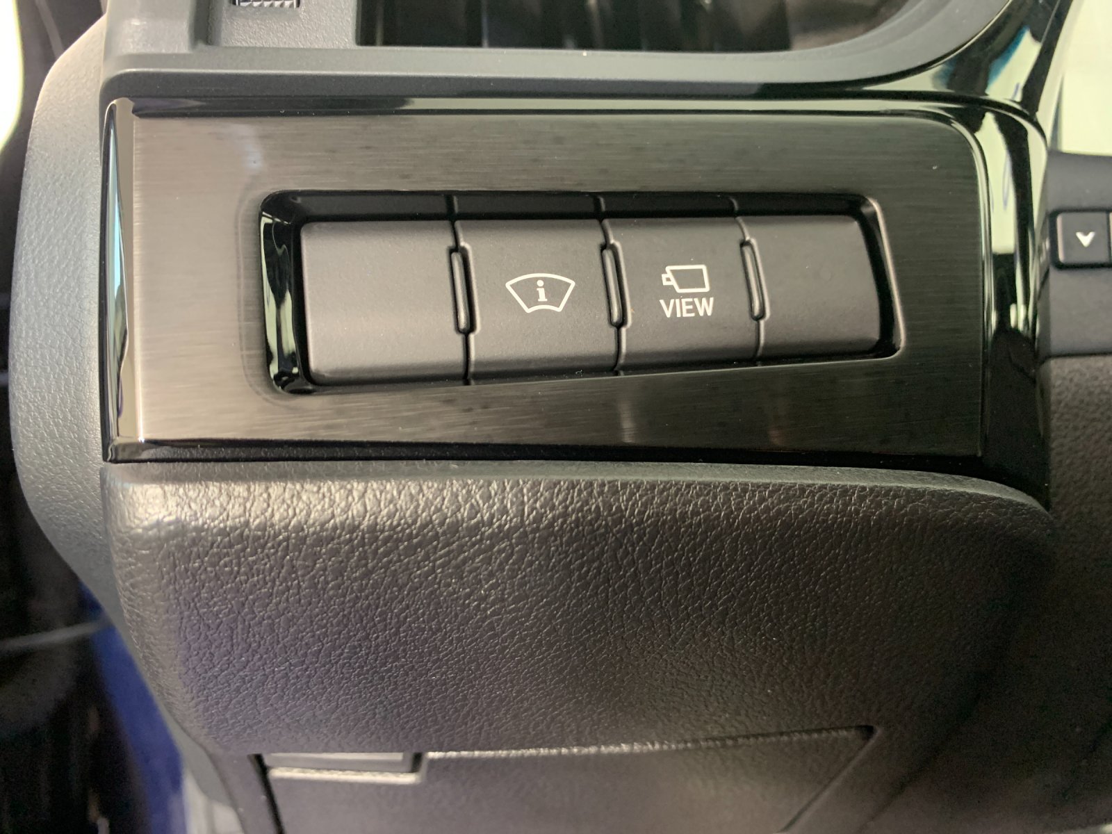 Used 2022 Lexus ES 300h Sedan