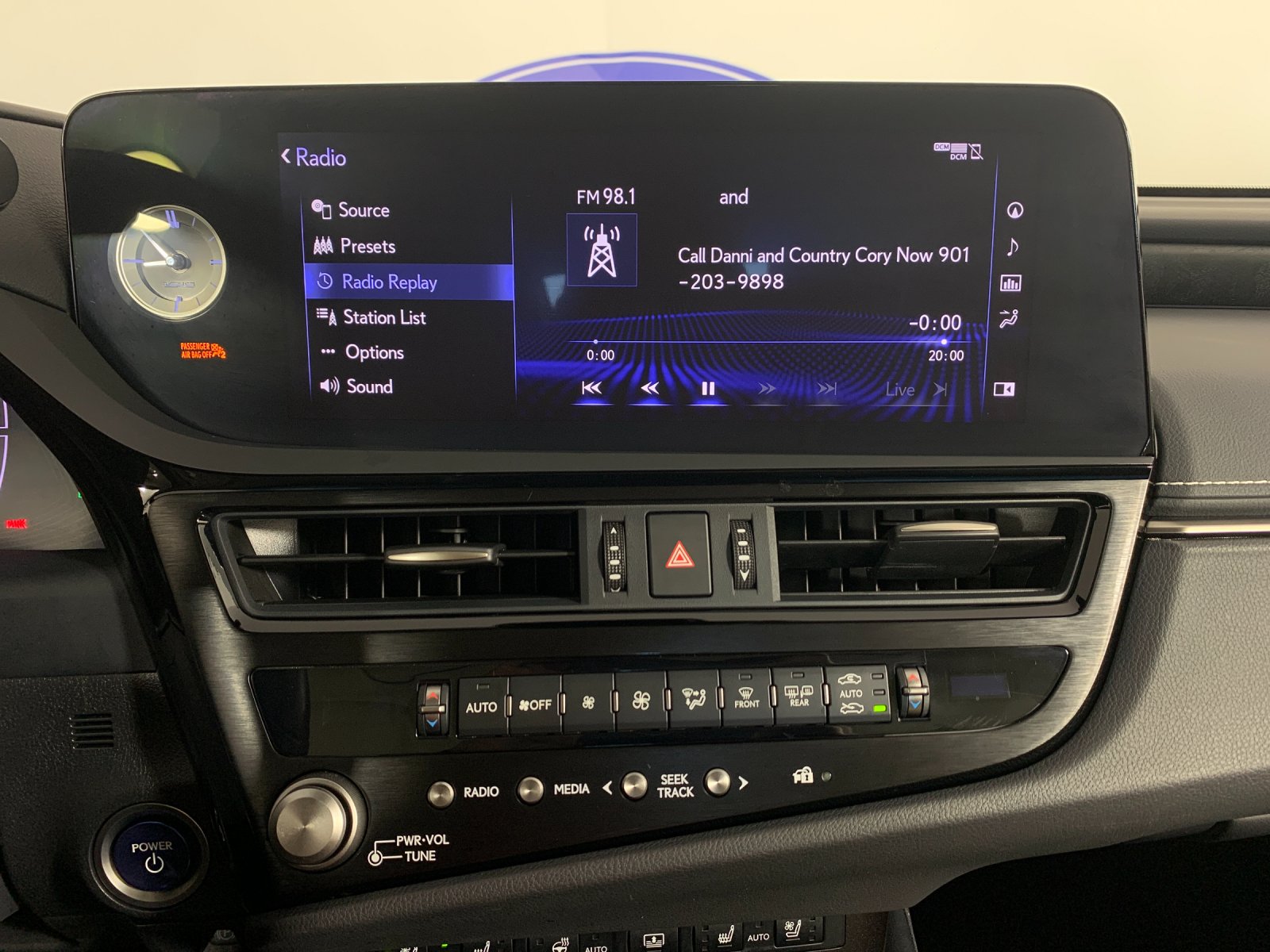 Used 2022 Lexus ES 300h Sedan