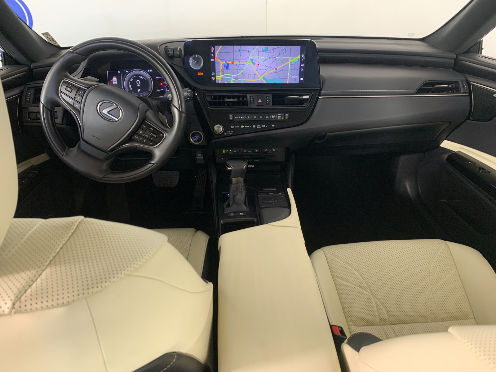 Used 2022 Lexus ES 300h Sedan