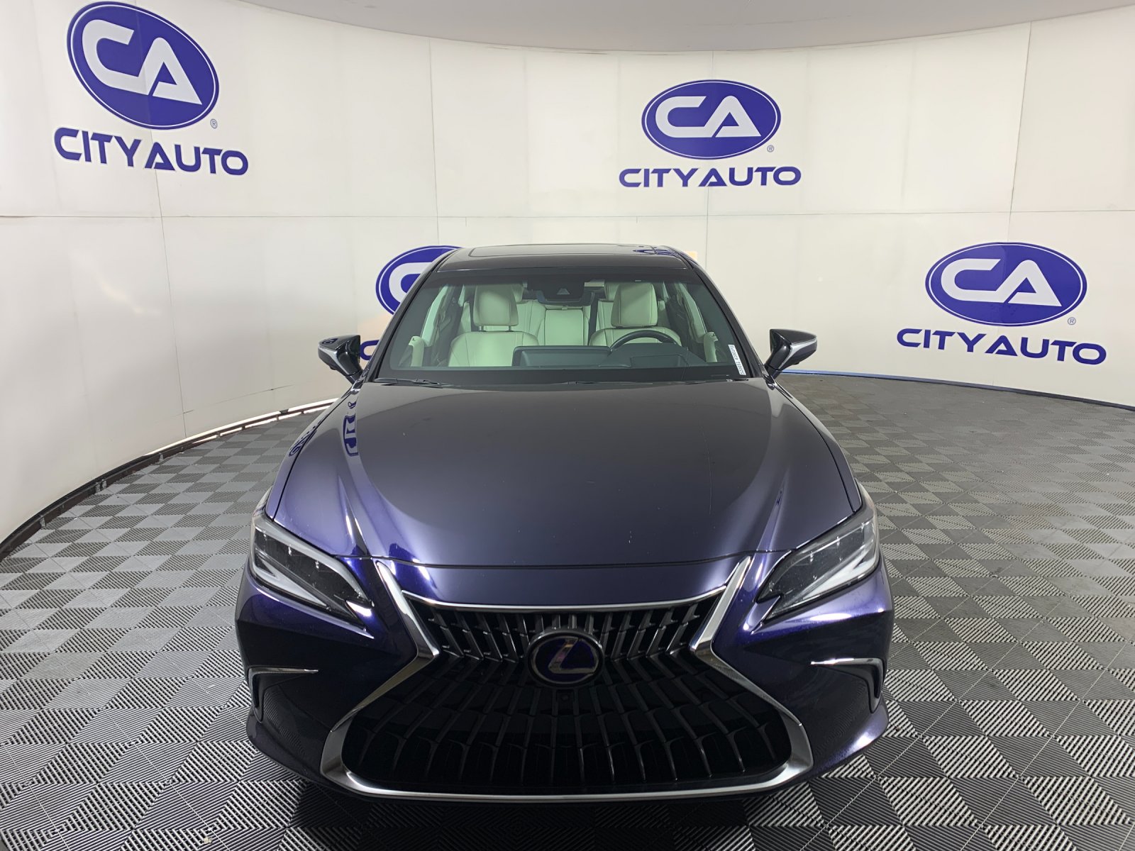 Used 2022 Lexus ES 300h Sedan
