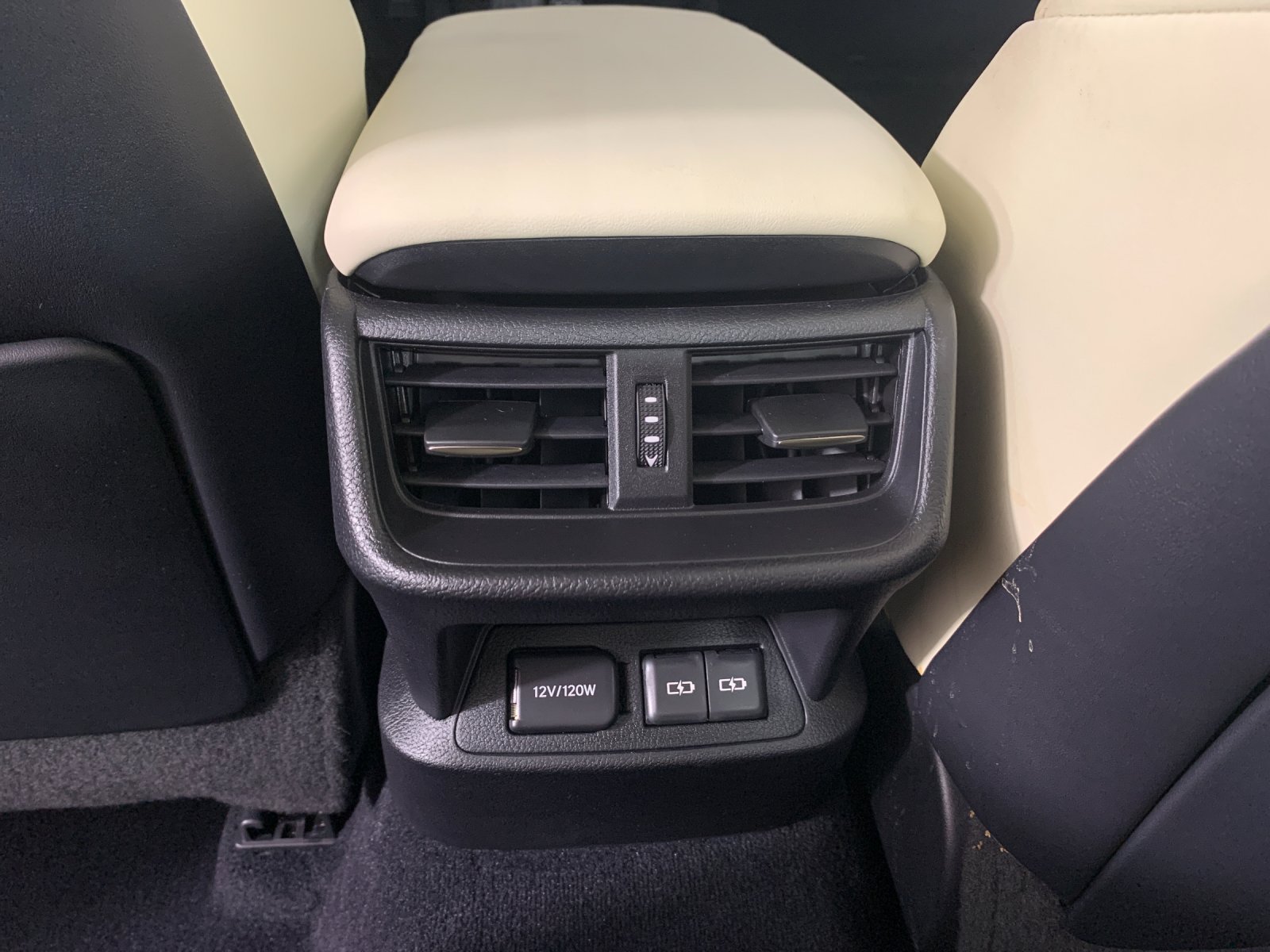 Used 2022 Lexus ES 300h Sedan