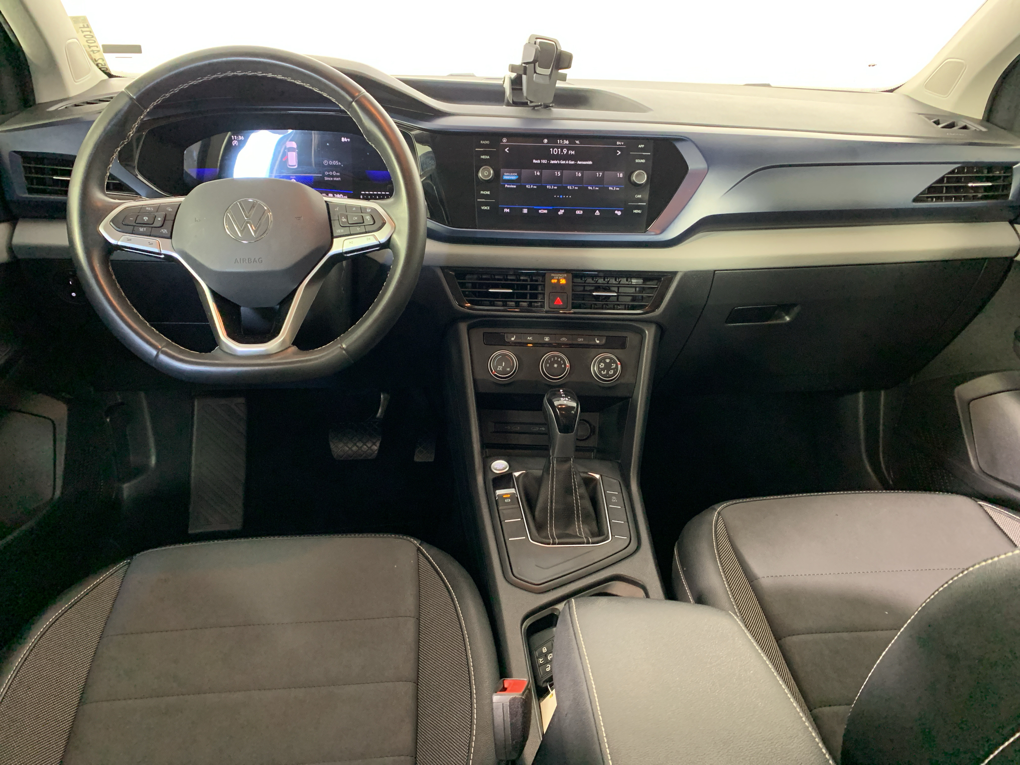 Used 2022 Volkswagen Taos SUV