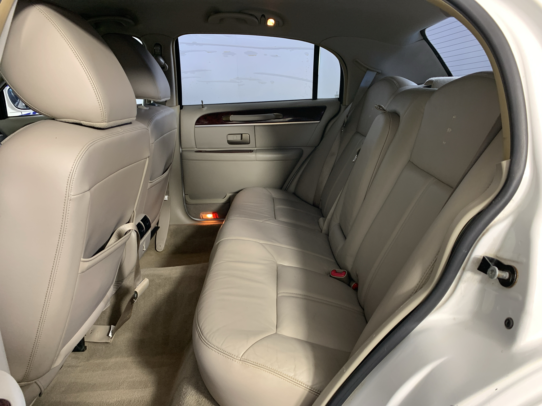 Used 2011 Lincoln Town Car Sedan