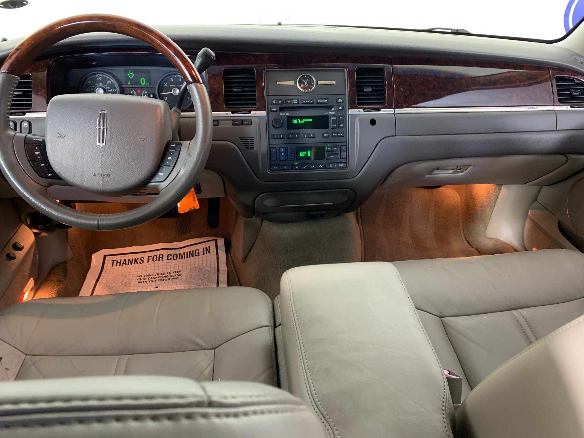 Used 2011 Lincoln Town Car Sedan