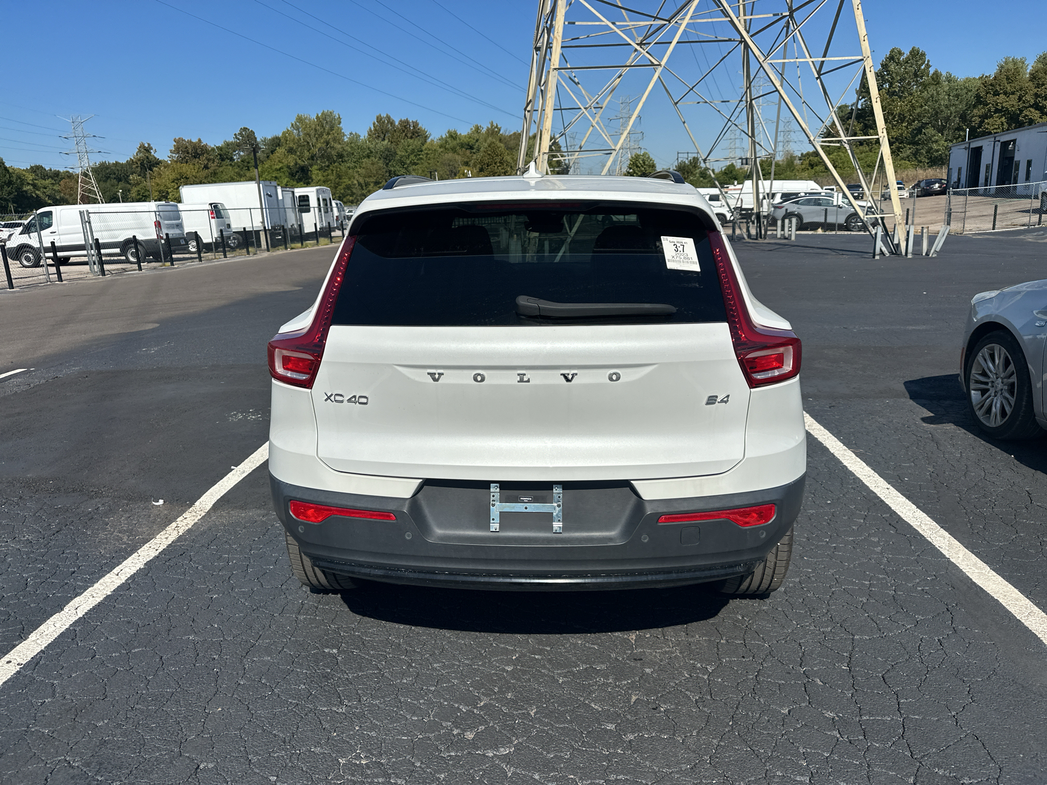Used 2023 Volvo XC40 B4 SUV