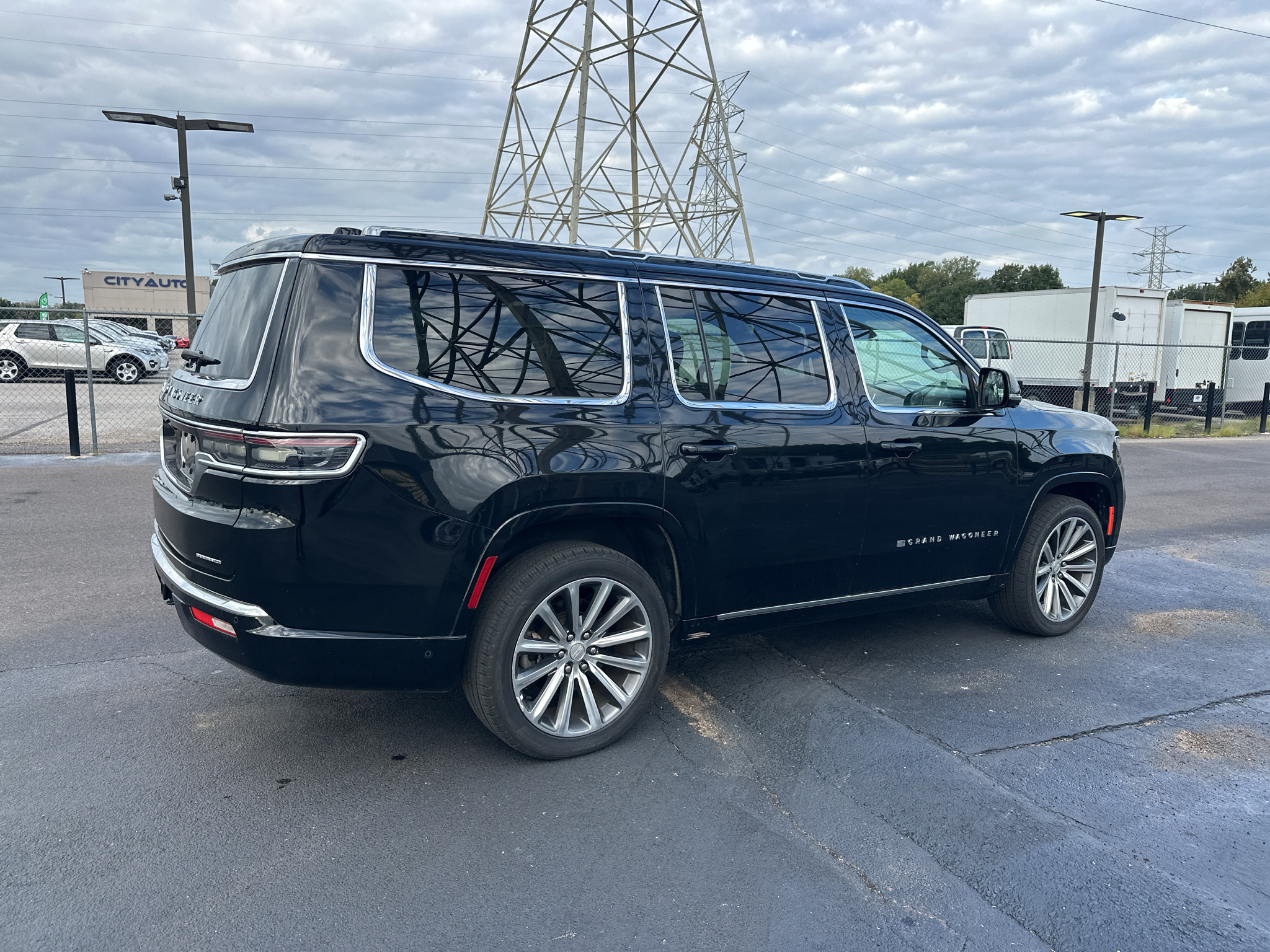 Used 2023 Jeep Grand Wagoneer SUV