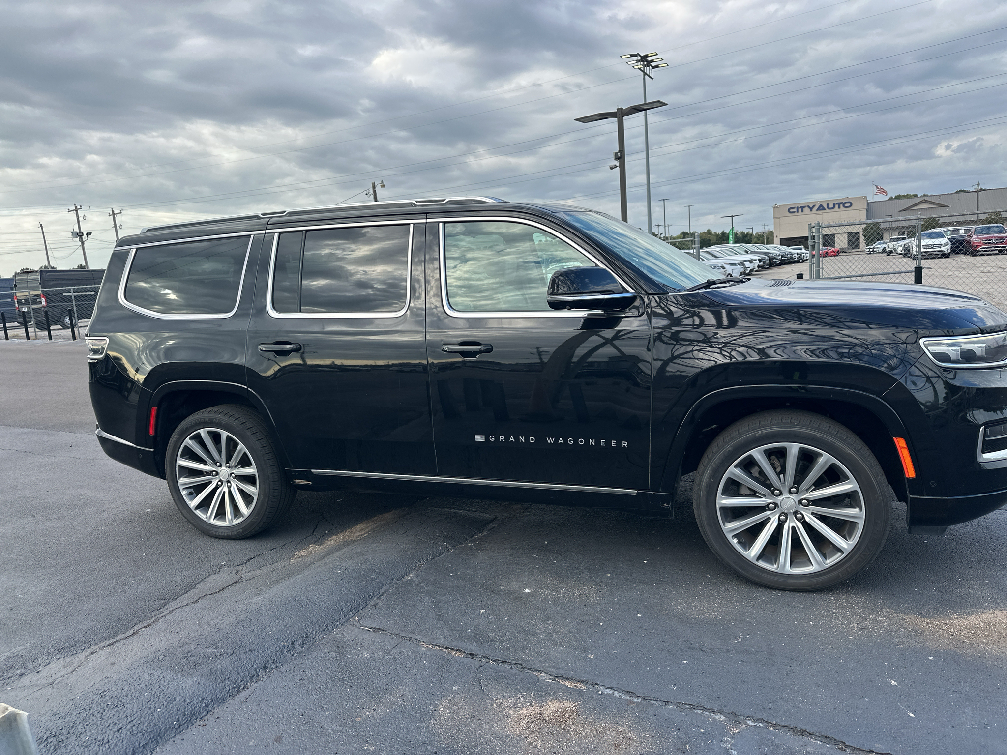 Used 2023 Jeep Grand Wagoneer SUV