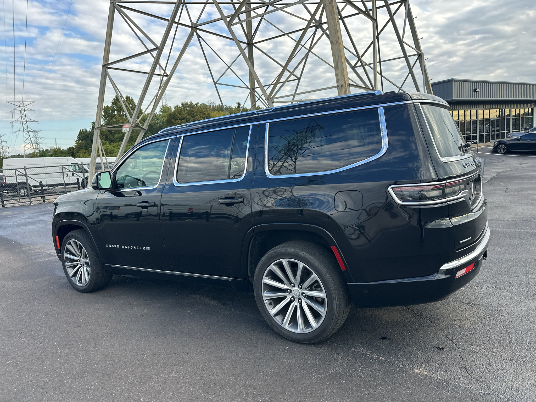 Used 2023 Jeep Grand Wagoneer SUV