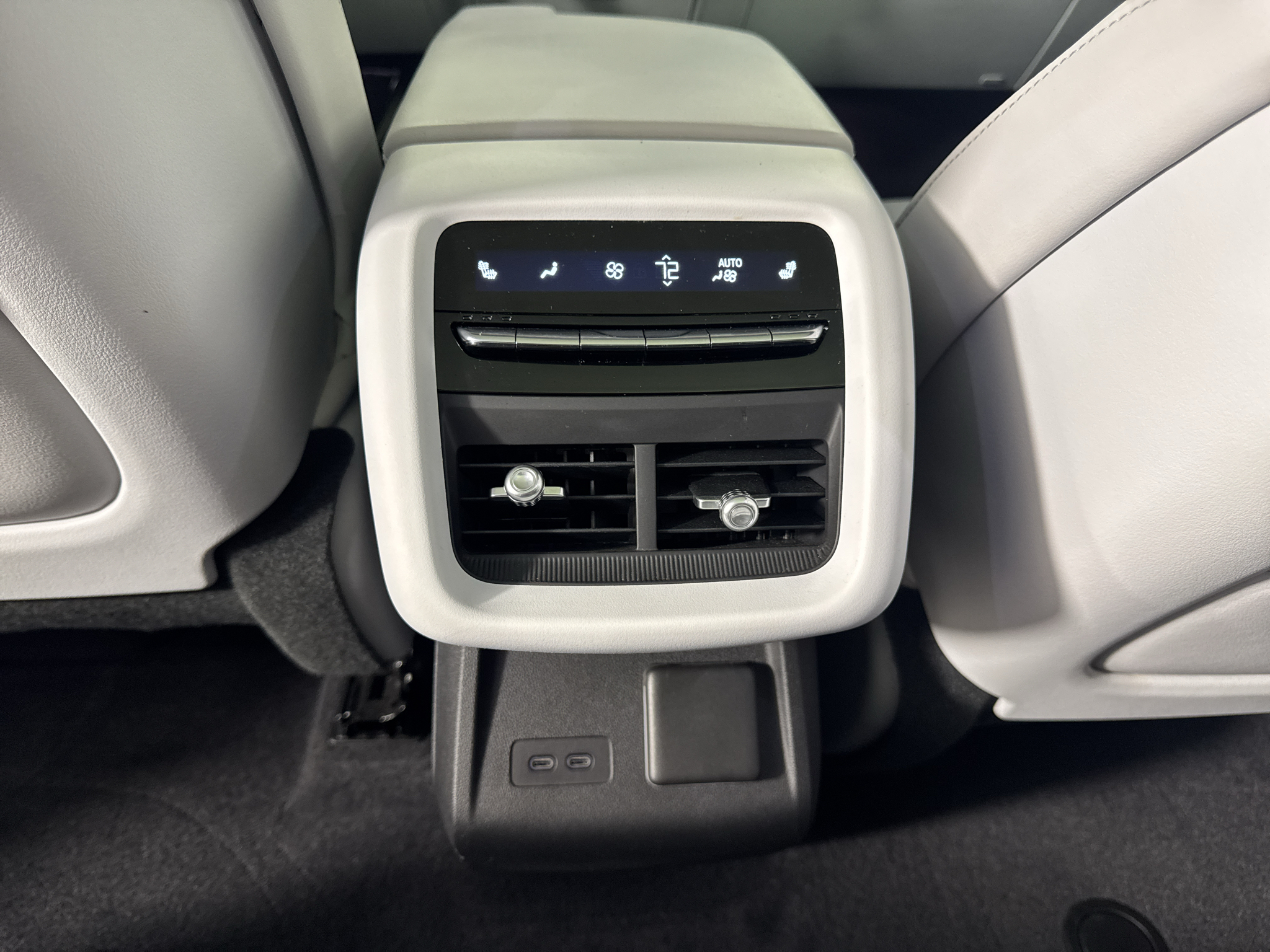 Used 2024 Cadillac Lyriq SUV
