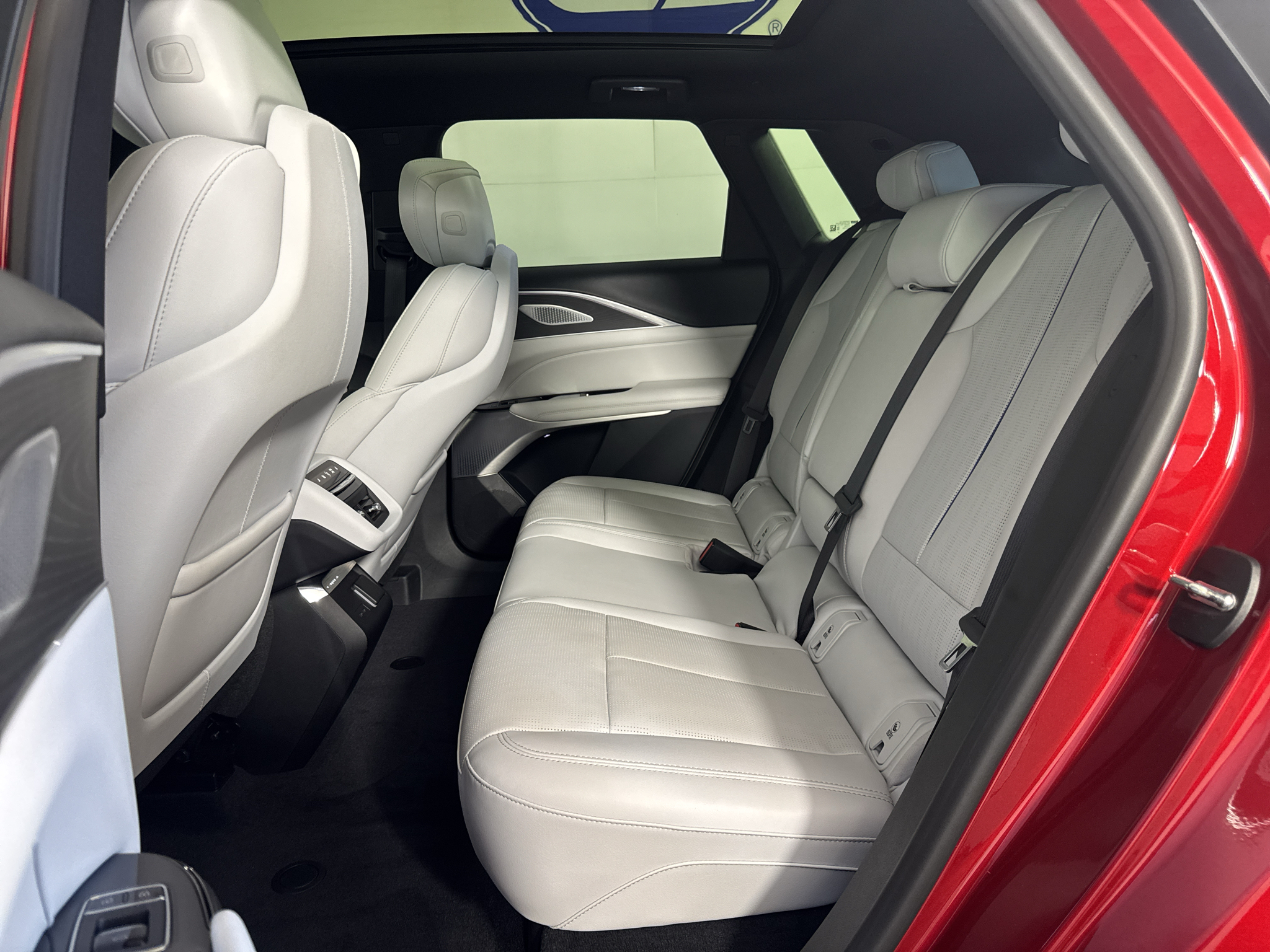 Used 2024 Cadillac Lyriq SUV