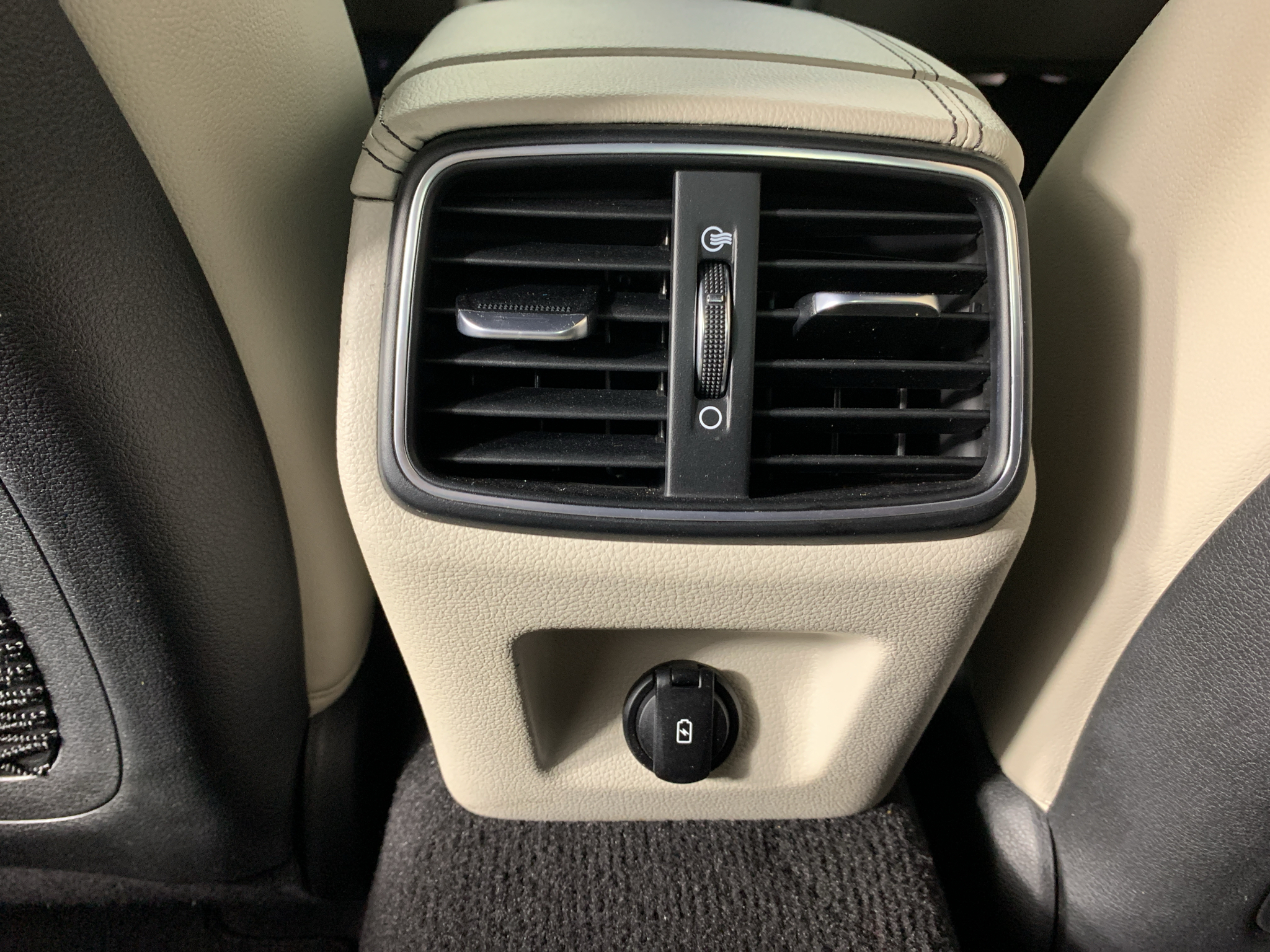 Used 2023 Genesis G70 Sedan