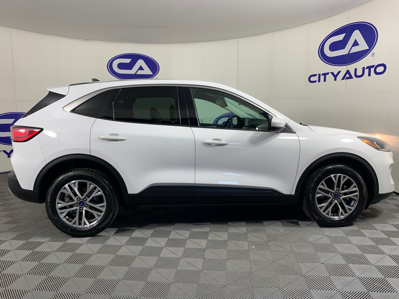 Used 2022 Ford Escape SUV