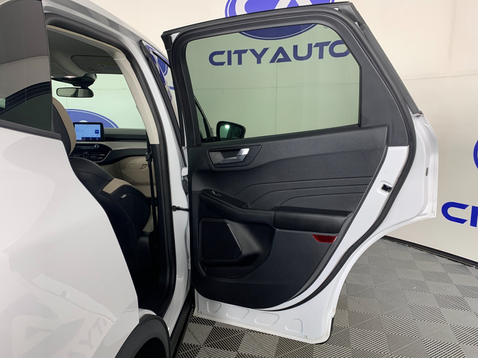 Used 2022 Ford Escape SUV