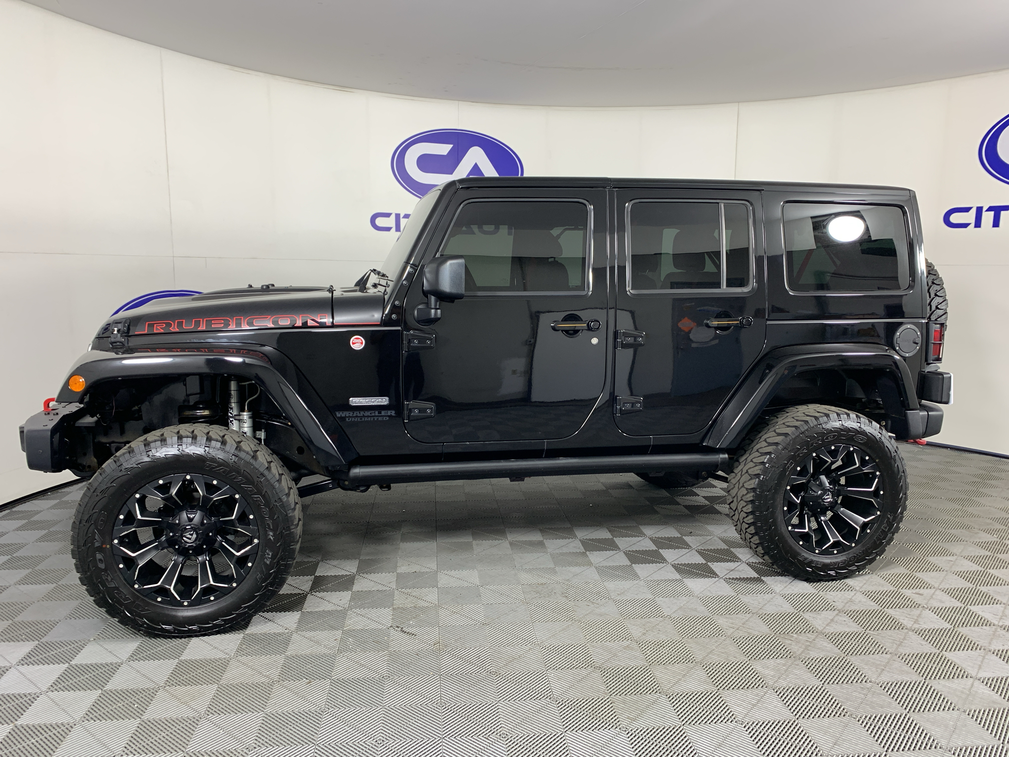 Used 2017 Jeep Wrangler SUV