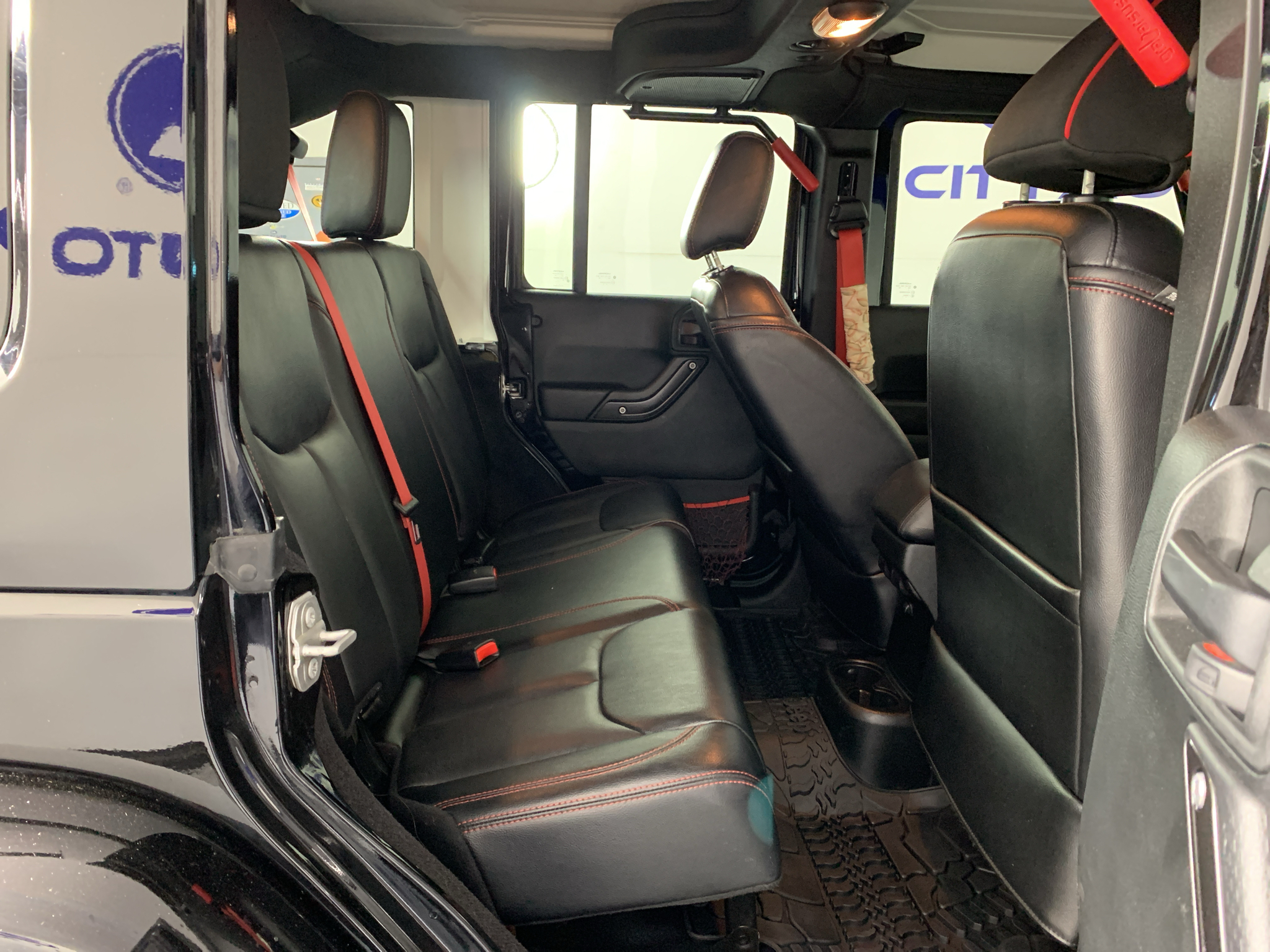 Used 2017 Jeep Wrangler SUV