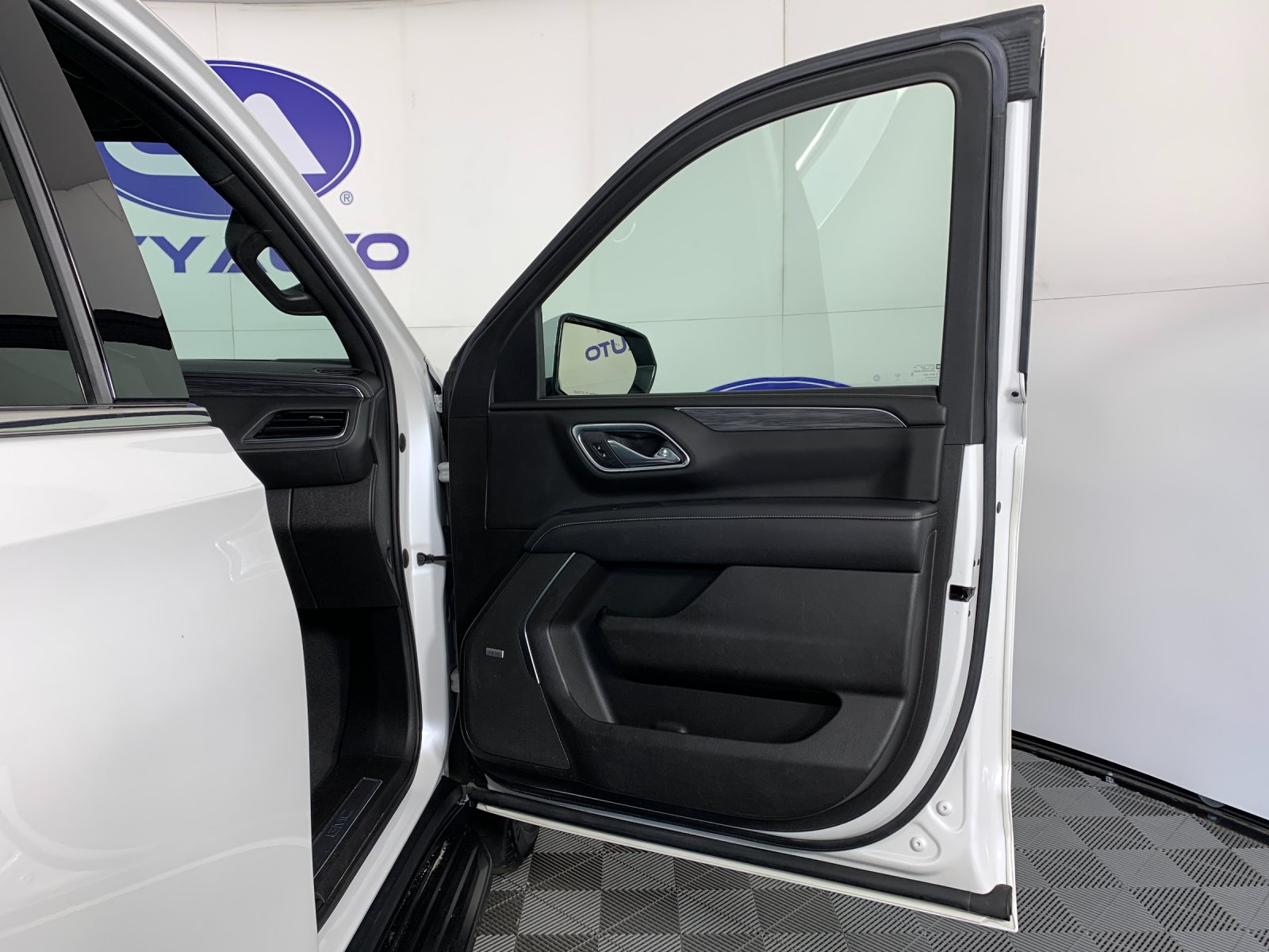 Used 2021 GMC Yukon XL 1500 SUV