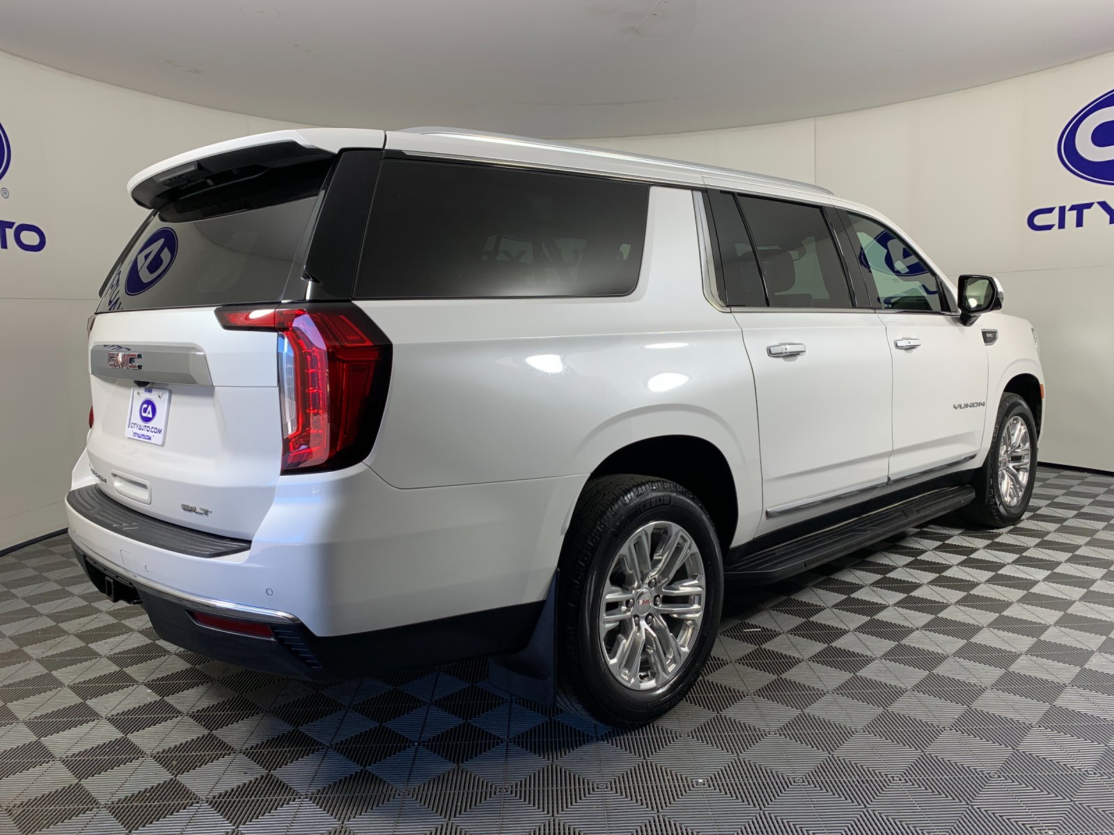 Used 2021 GMC Yukon XL 1500 SUV