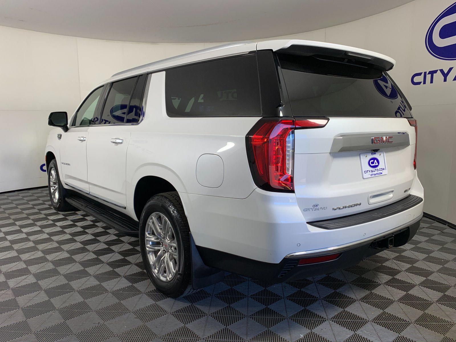 Used 2021 GMC Yukon XL 1500 SUV