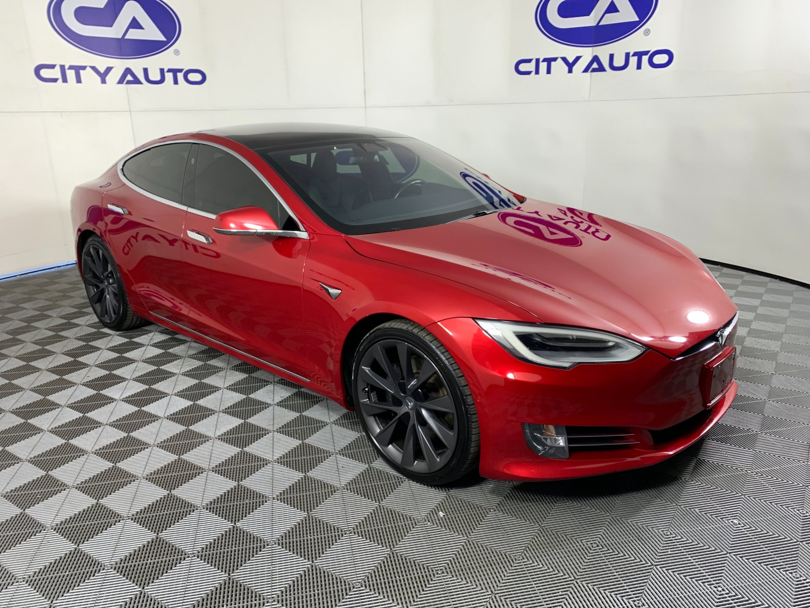 2020 Tesla Model S Long Range