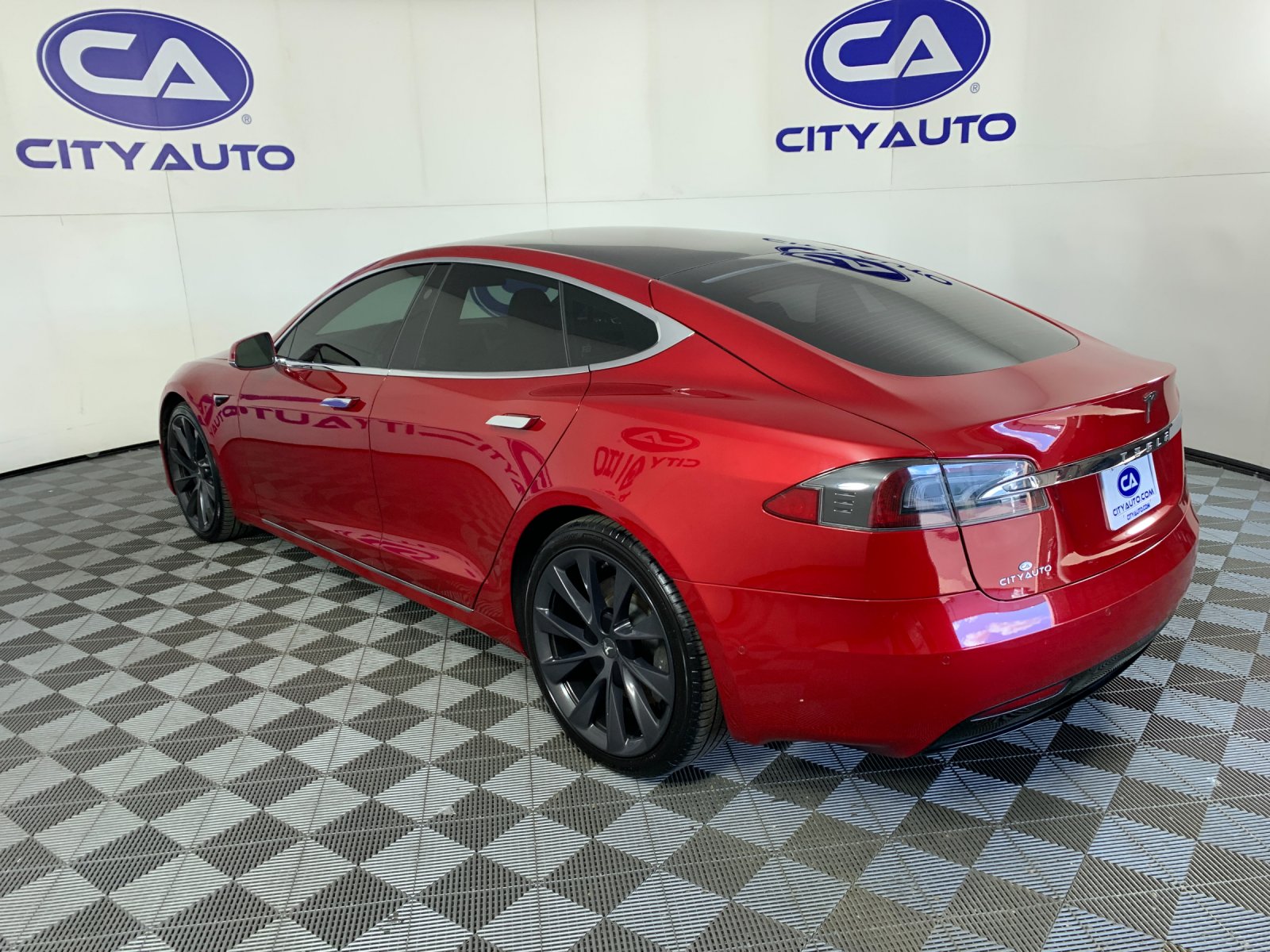 Used 2020 Tesla Model S Hatchback