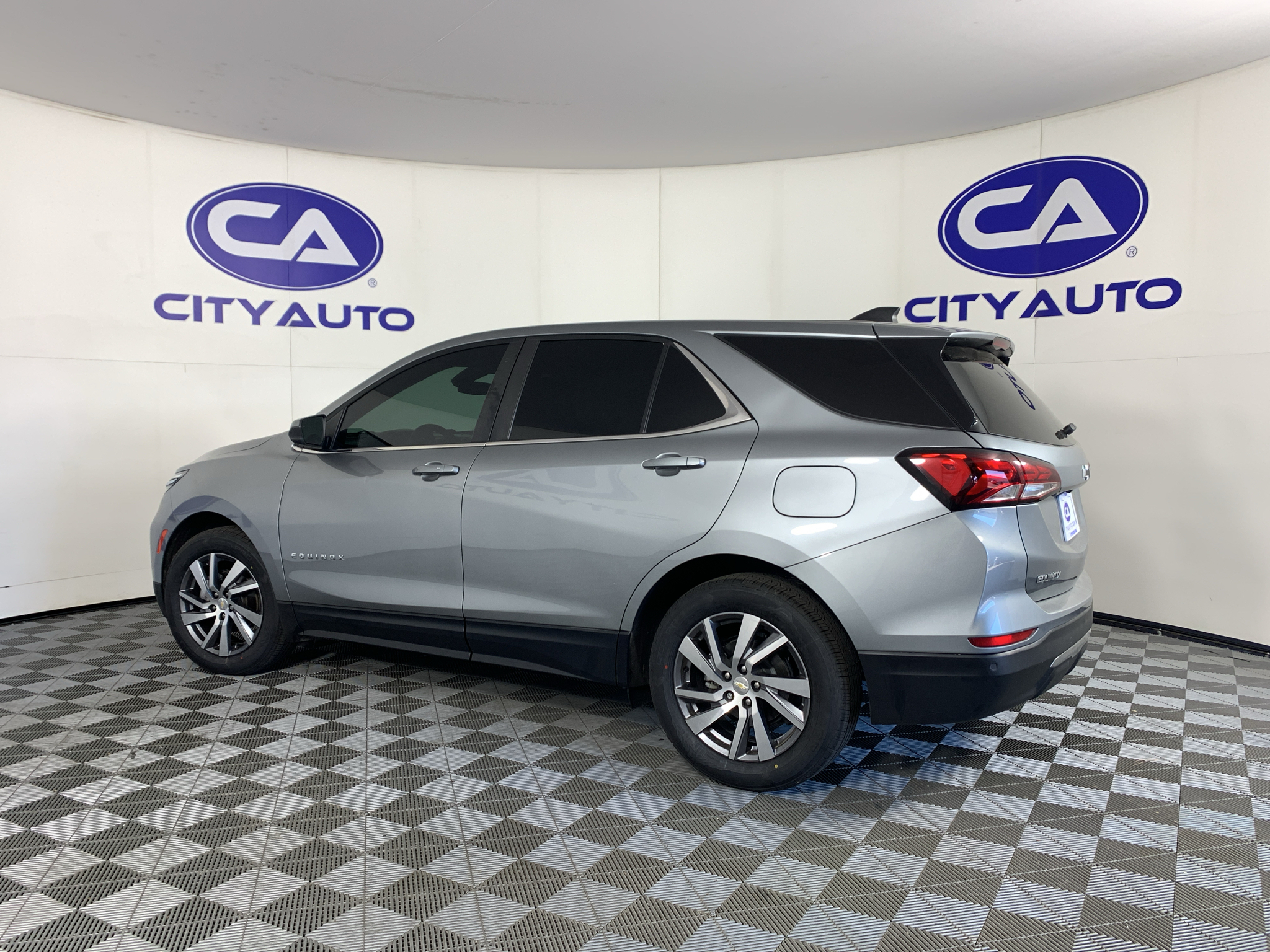 Used 2023 Chevrolet Equinox SUV