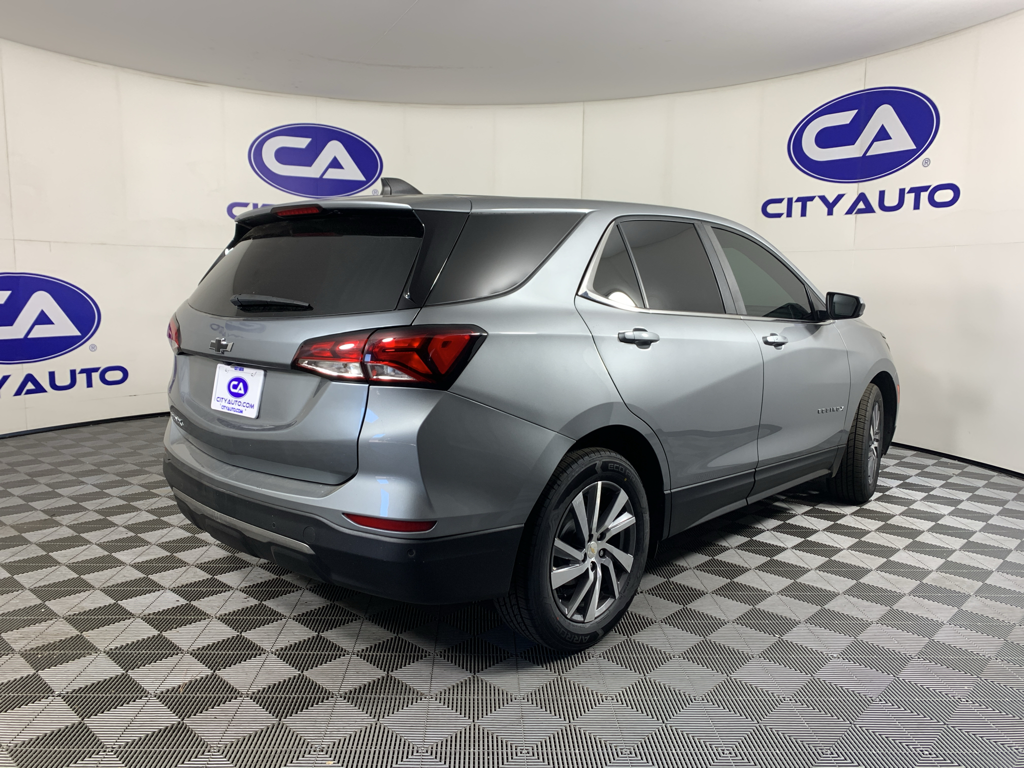Used 2023 Chevrolet Equinox SUV