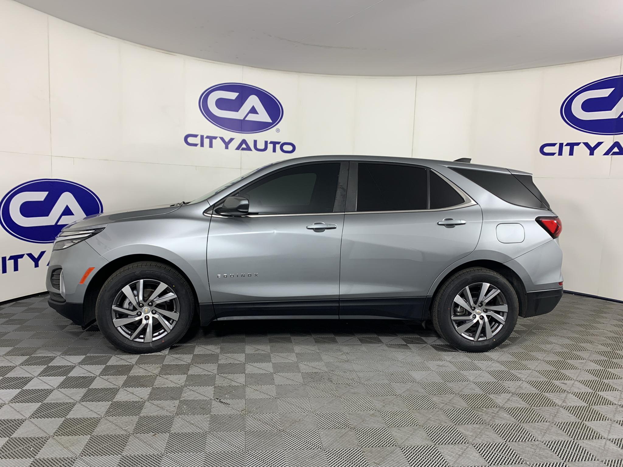 Used 2023 Chevrolet Equinox SUV