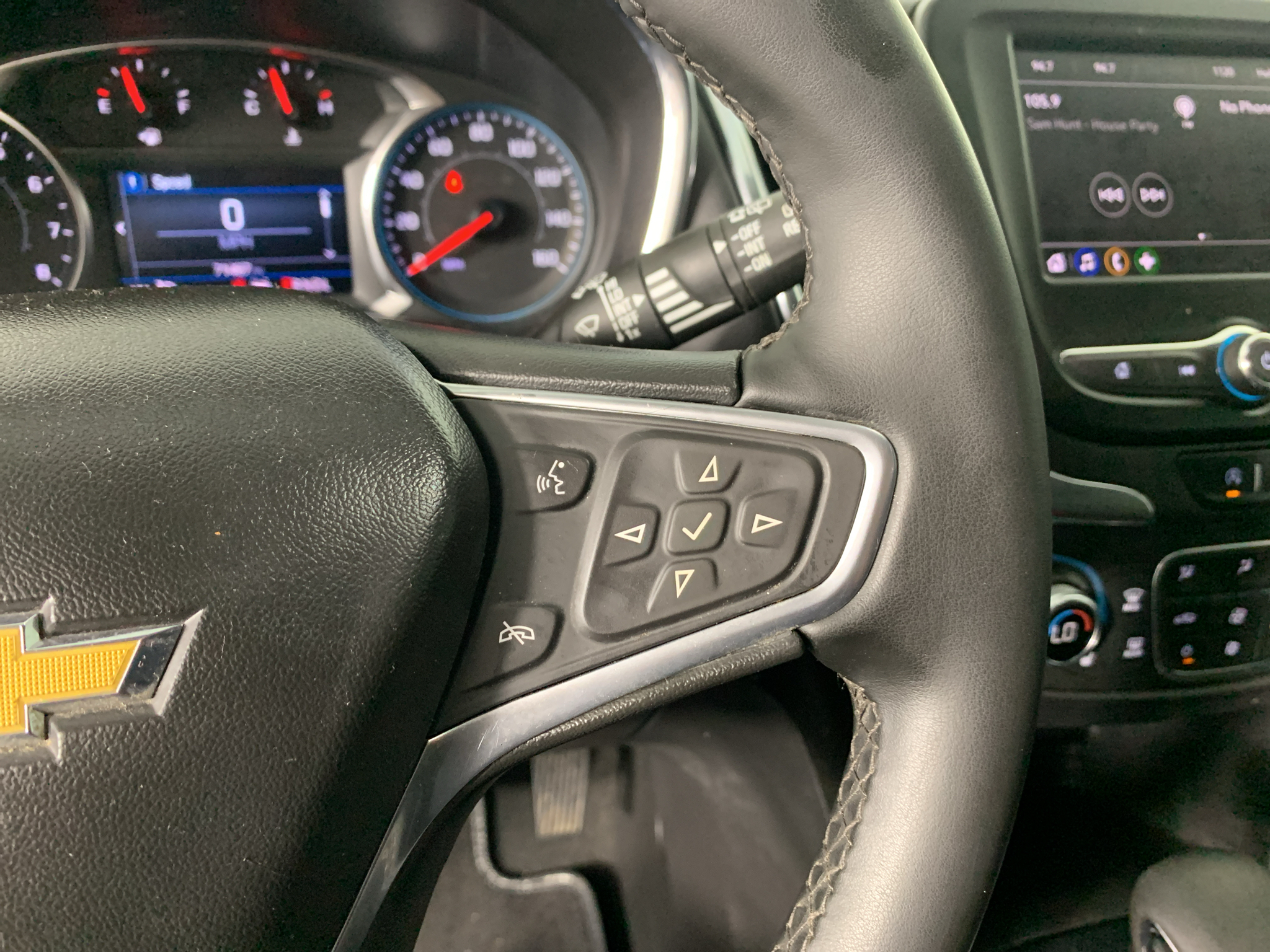 Used 2023 Chevrolet Equinox SUV