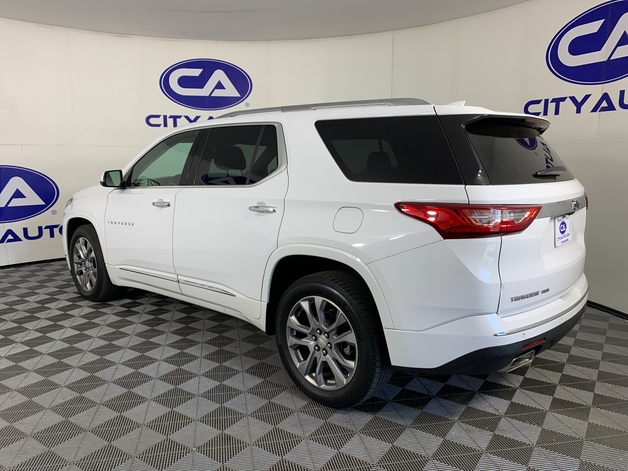 Used 2019 Chevrolet Traverse SUV