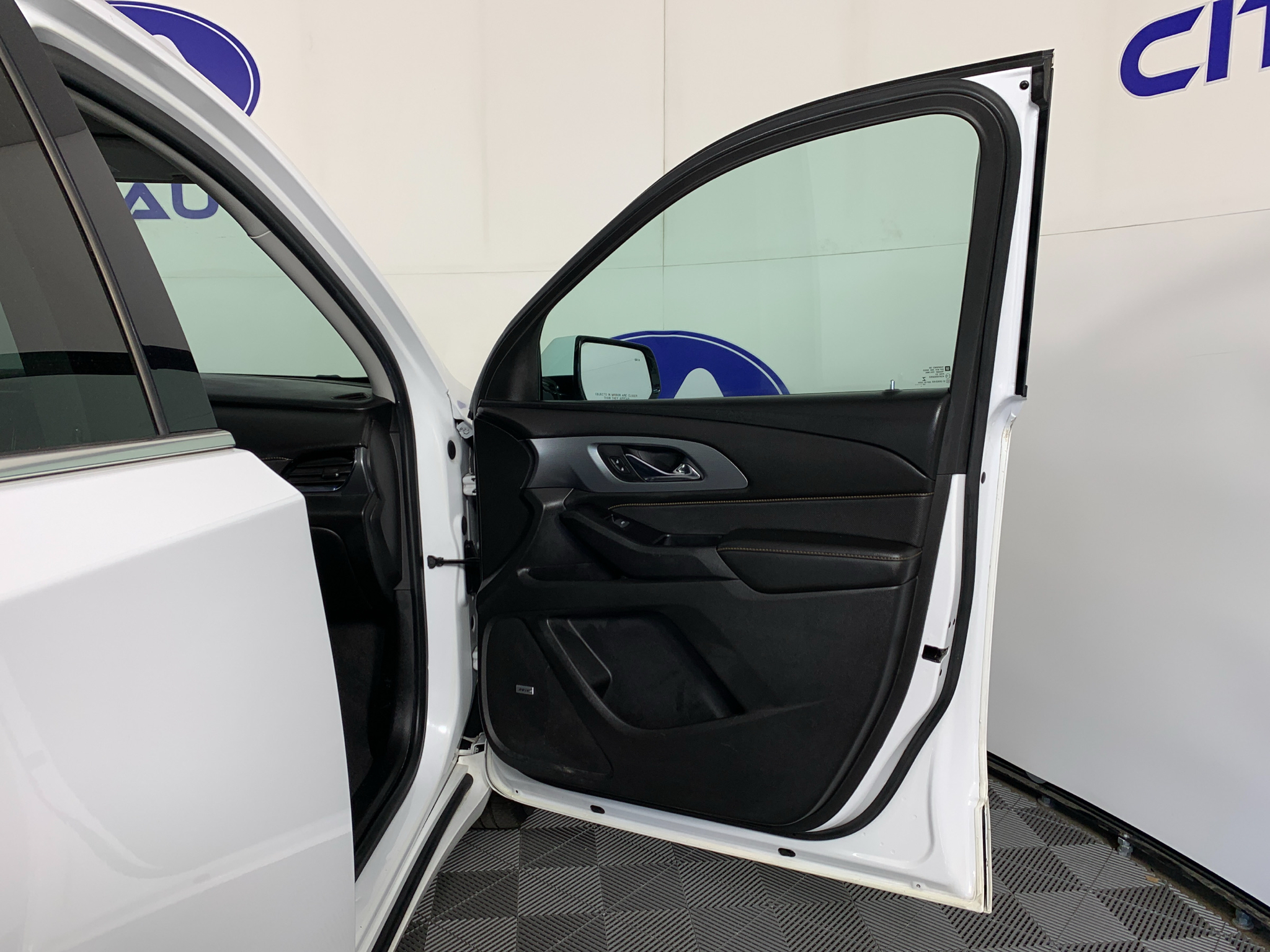 Used 2019 Chevrolet Traverse SUV