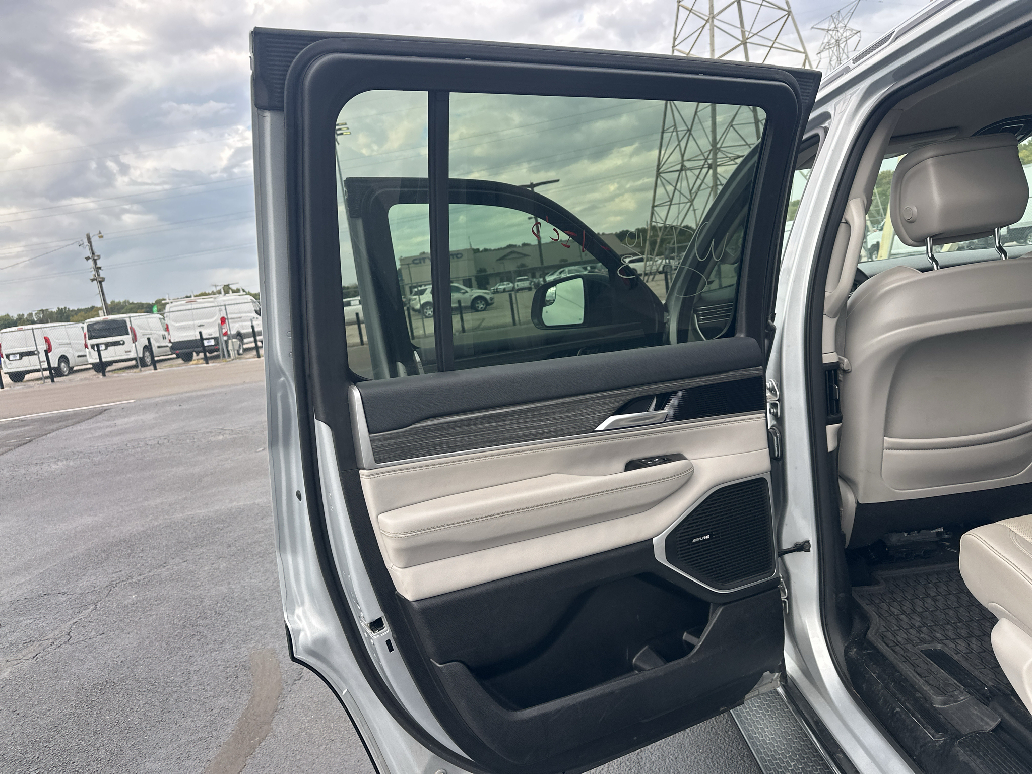 Used 2024 Jeep Wagoneer SUV