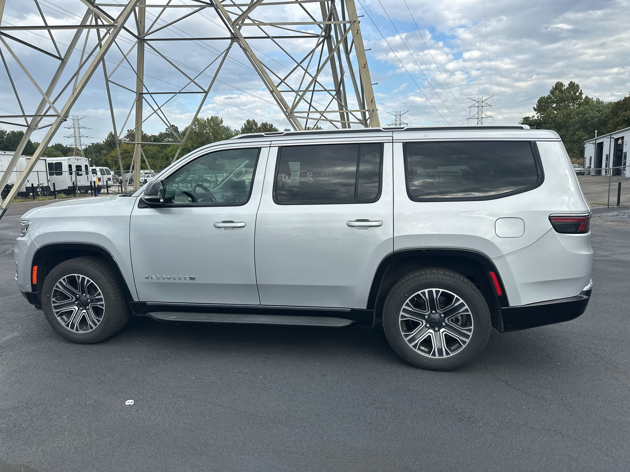 Used 2024 Jeep Wagoneer SUV