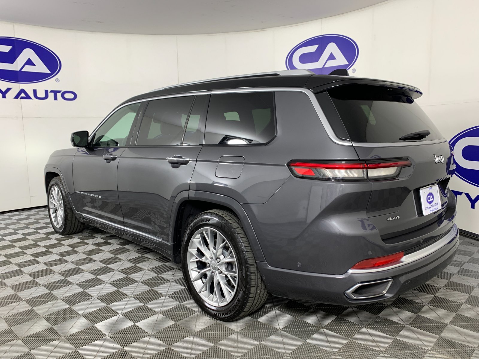 Used 2023 Jeep Grand Cherokee L SUV