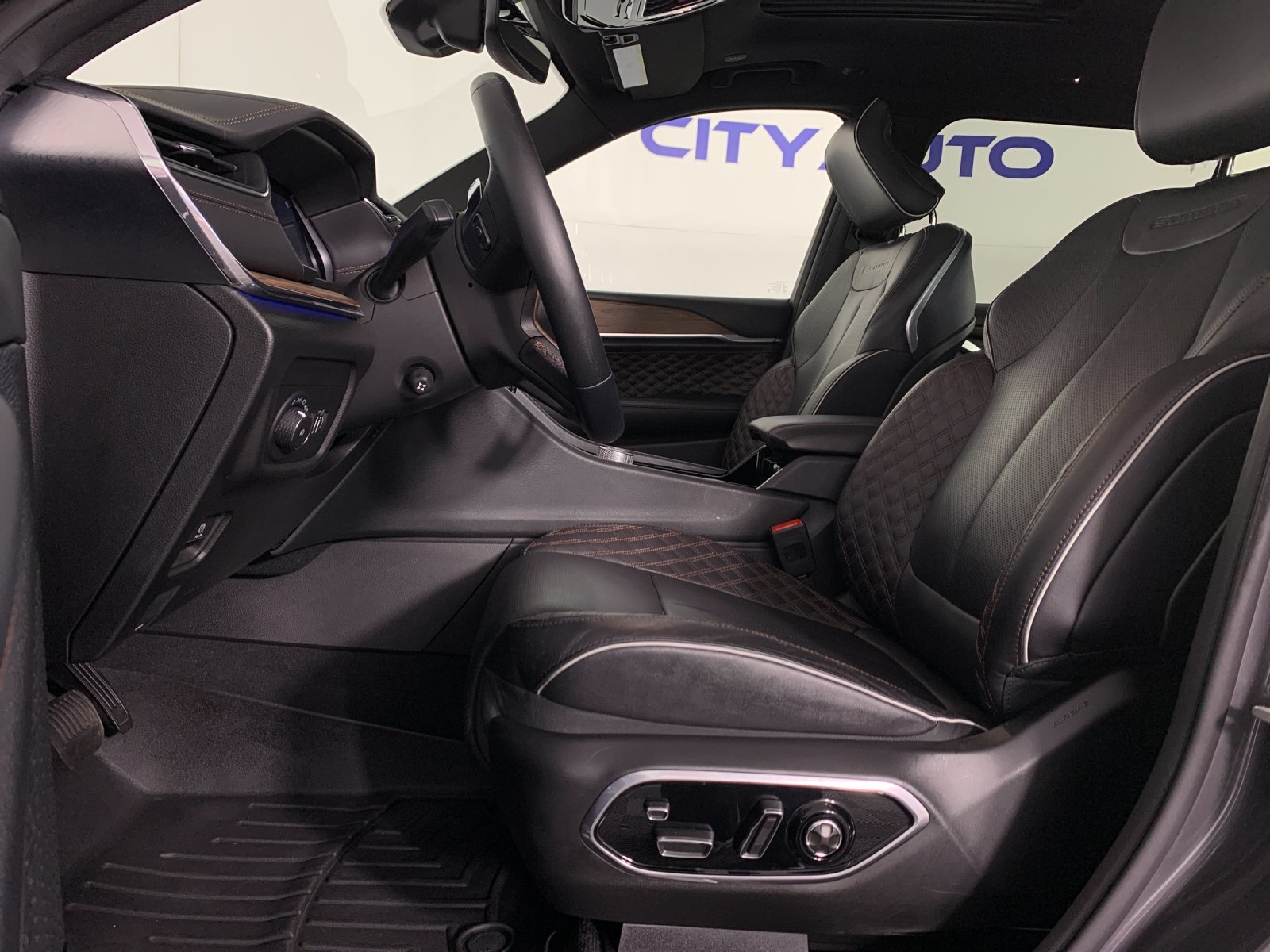 Used 2023 Jeep Grand Cherokee L SUV
