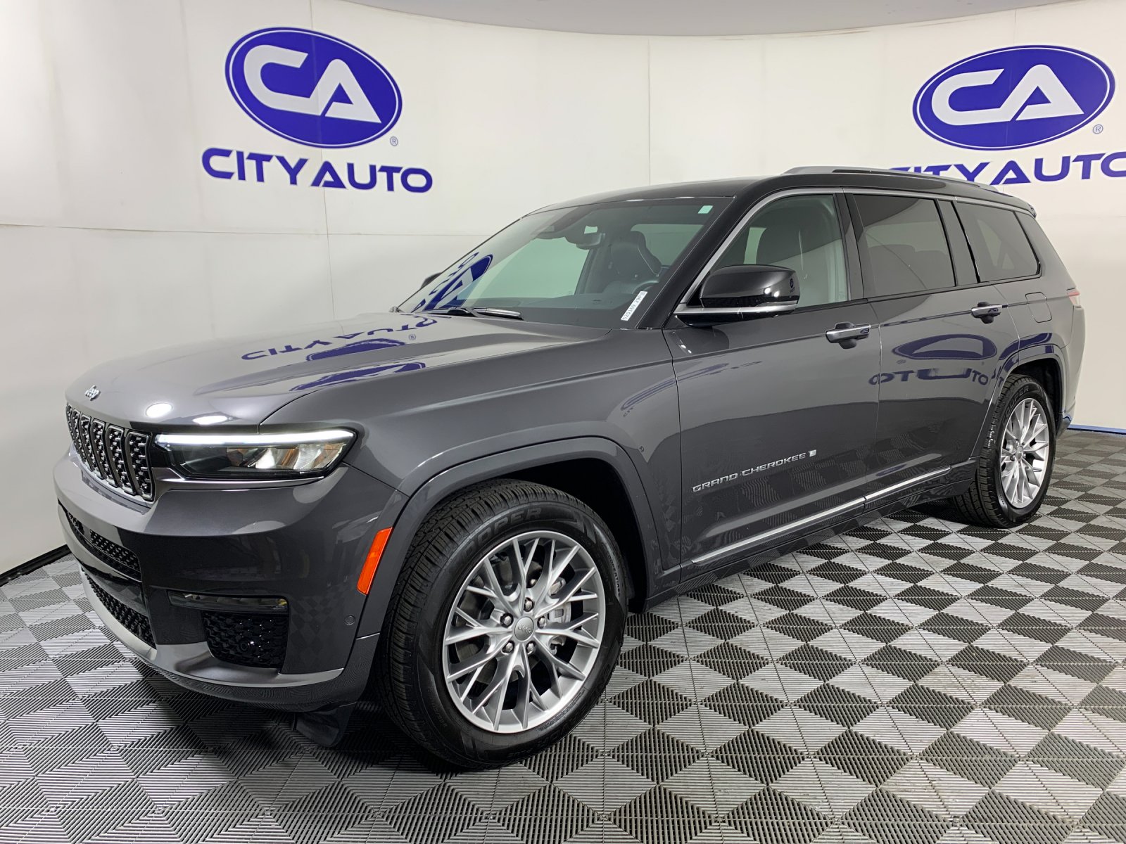 Used 2023 Jeep Grand Cherokee L SUV