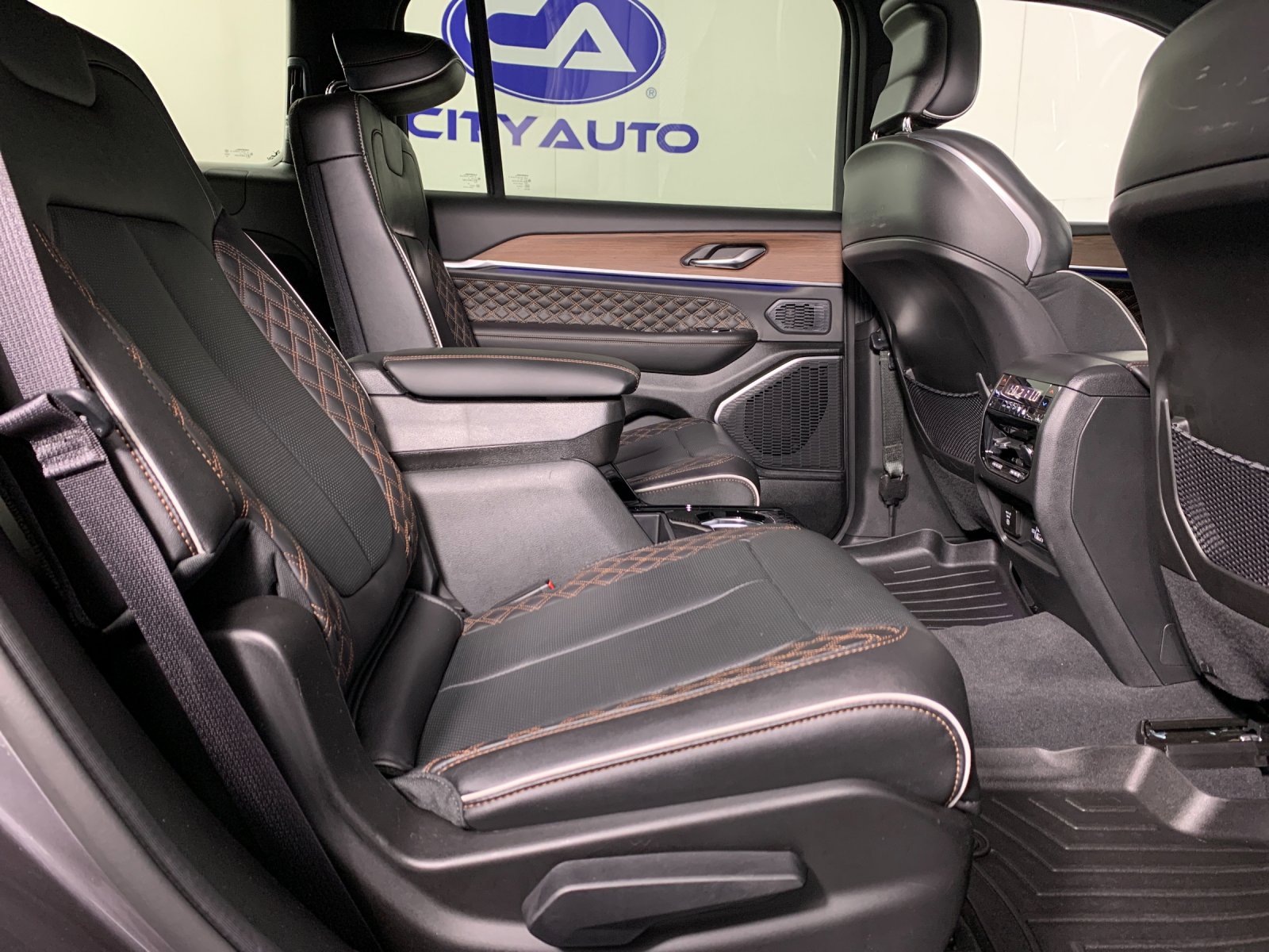 Used 2023 Jeep Grand Cherokee L SUV