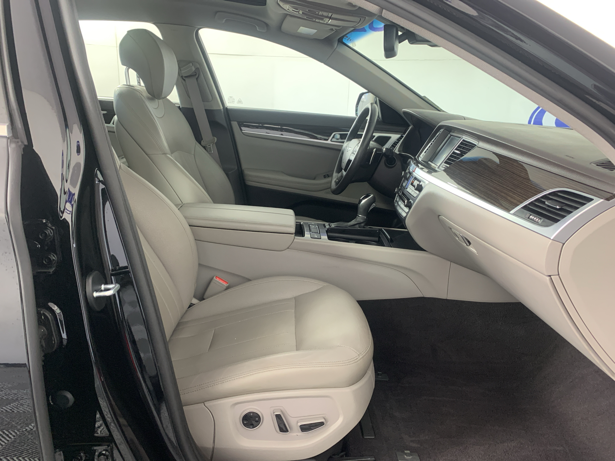 Used 2017 Genesis G80 Sedan