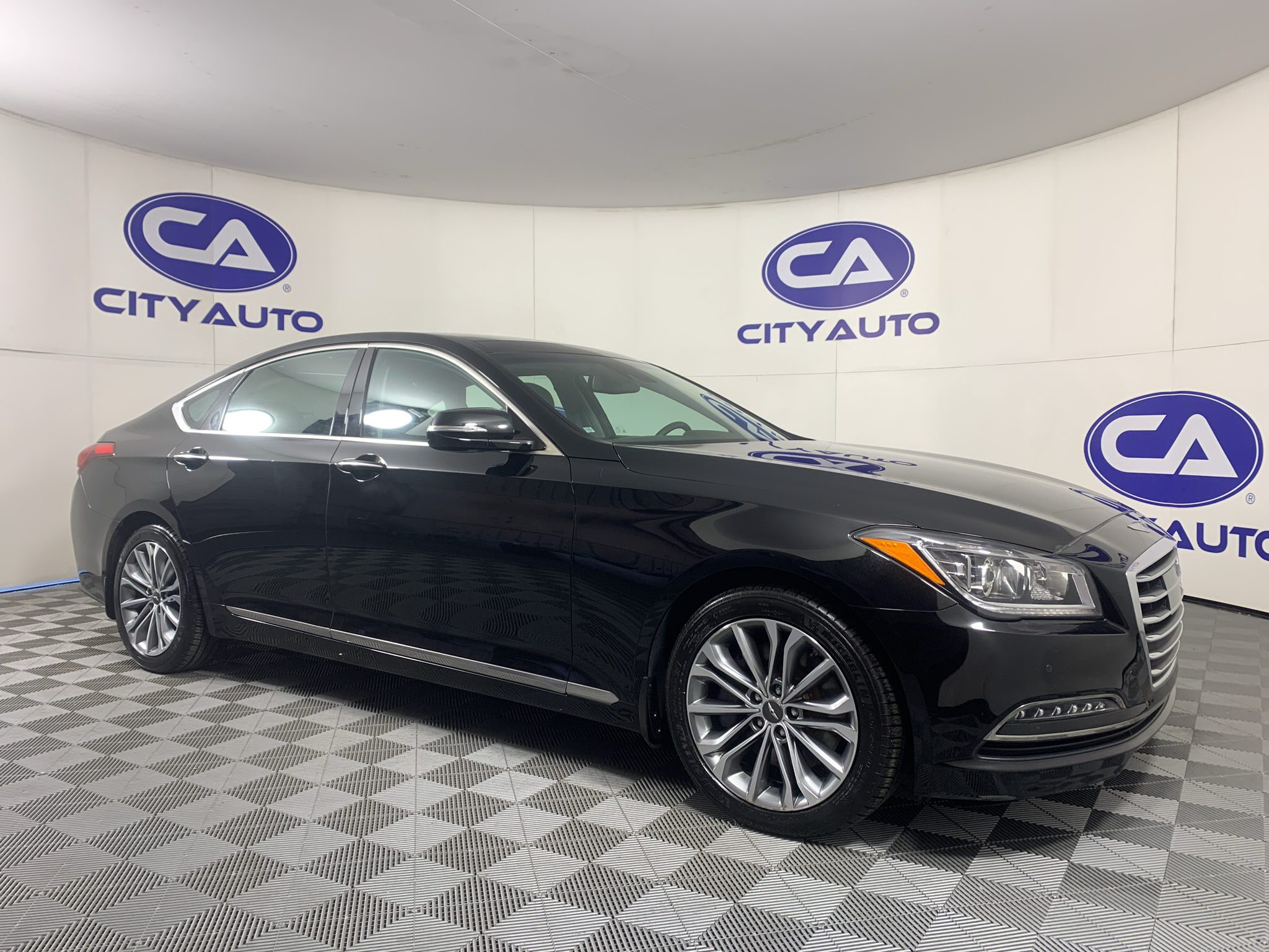 2017 GENESIS G80