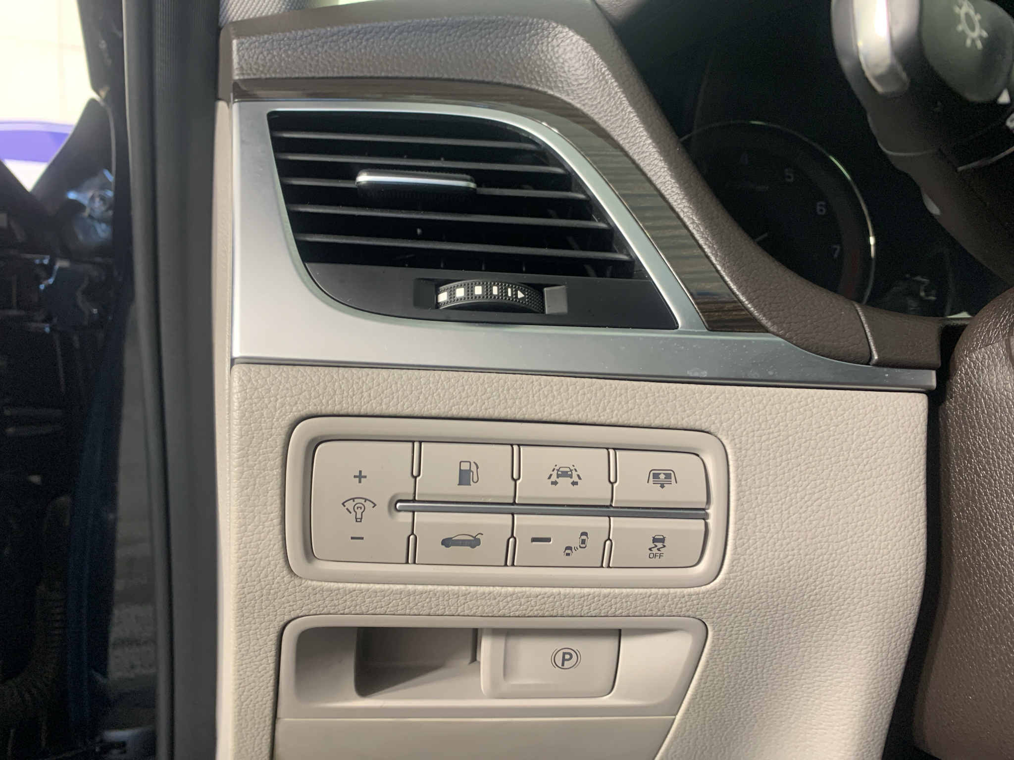 Used 2017 Genesis G80 Sedan