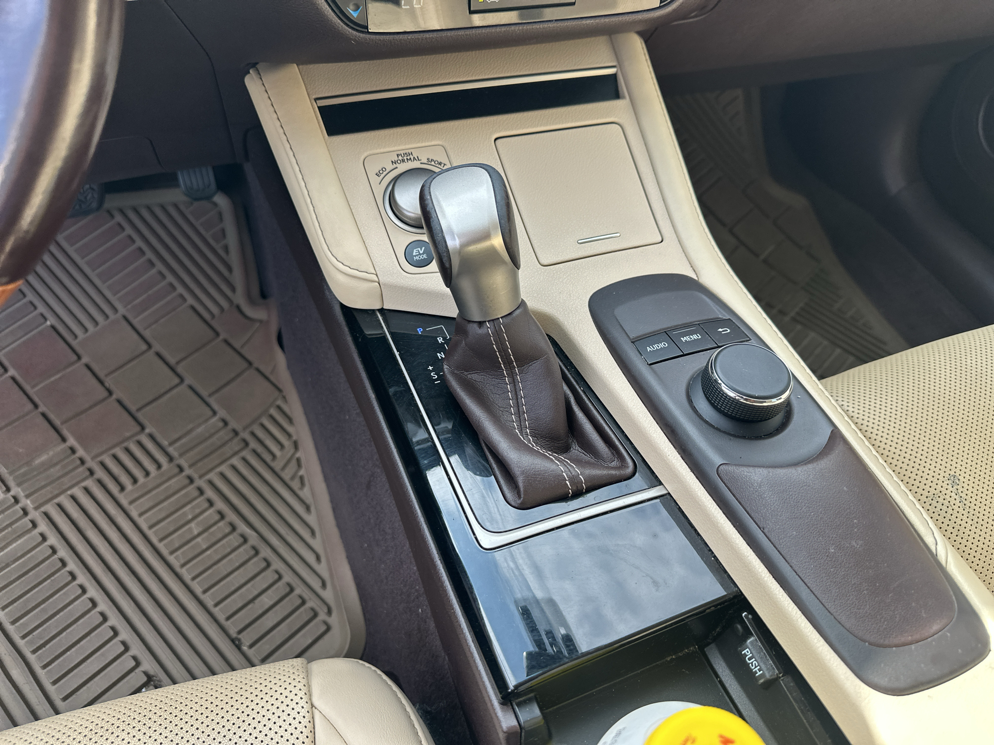Used 2016 Lexus ES 300h Sedan