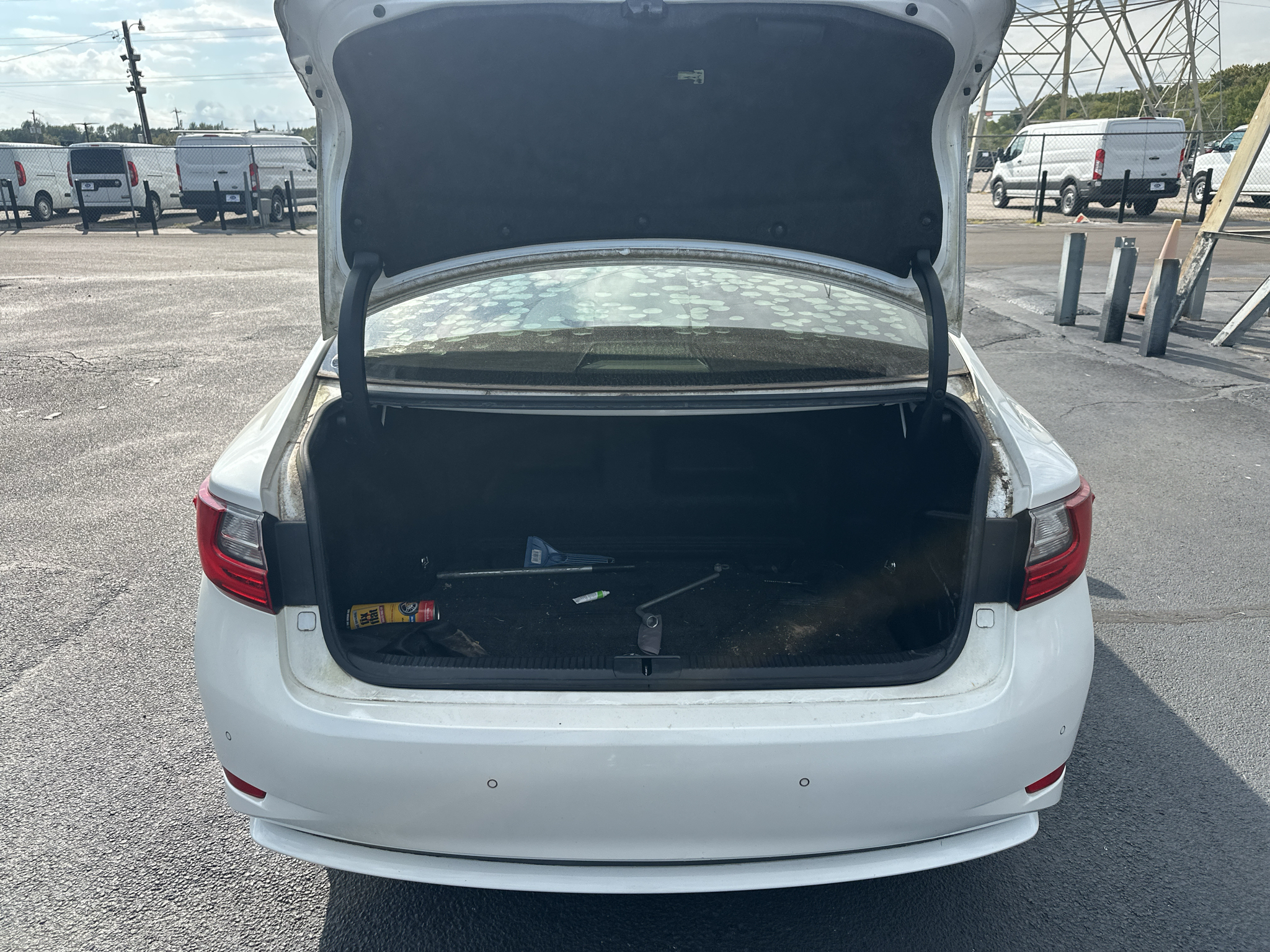 Used 2016 Lexus ES 300h Sedan