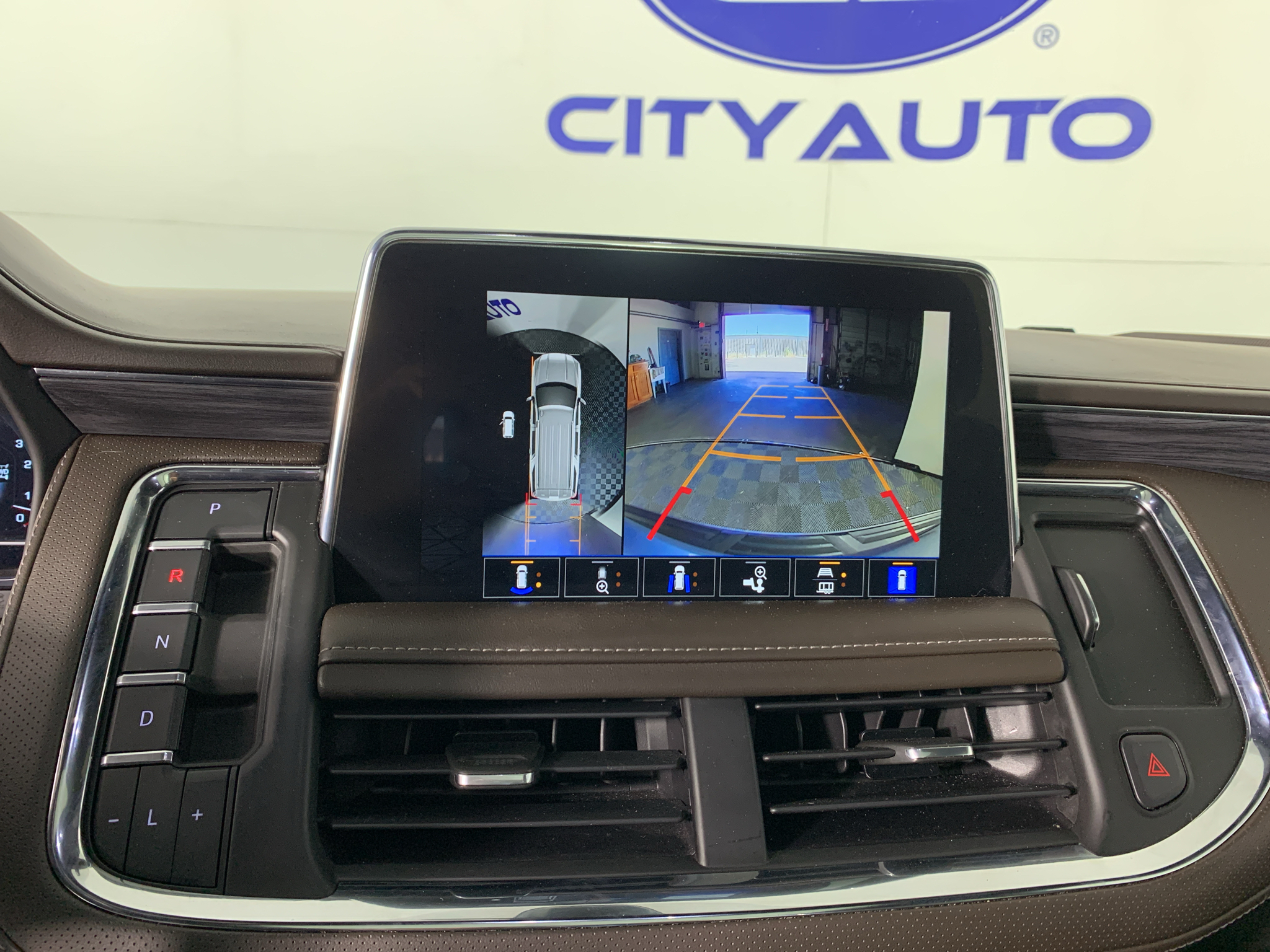 Used 2022 GMC Yukon XL 1500 SUV