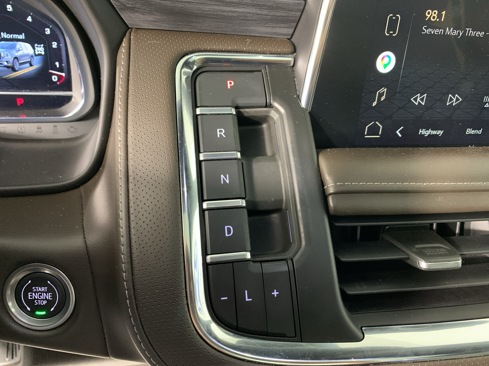Used 2022 GMC Yukon XL 1500 SUV