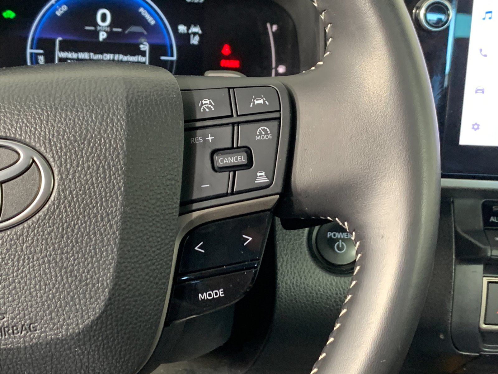 Vehicle photo 19