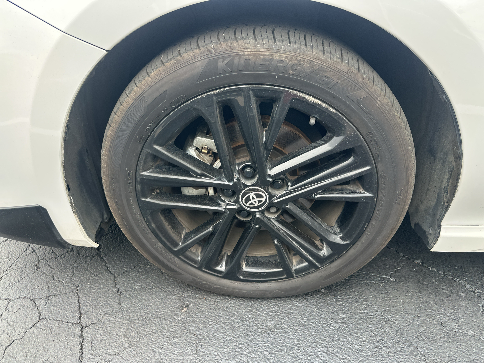 Used 2025 Toyota Camry Hybrid Sedan