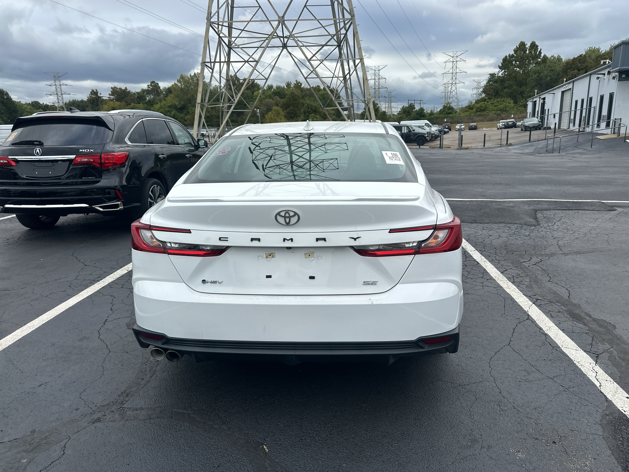 Used 2025 Toyota Camry Hybrid Sedan