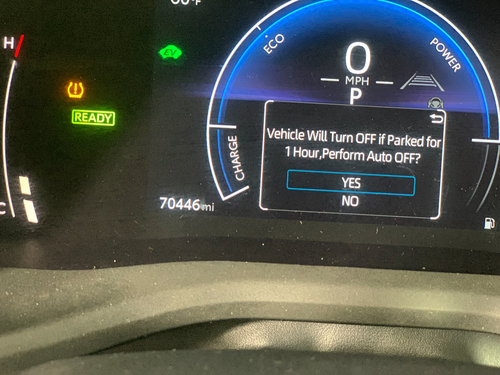 Vehicle photo 23