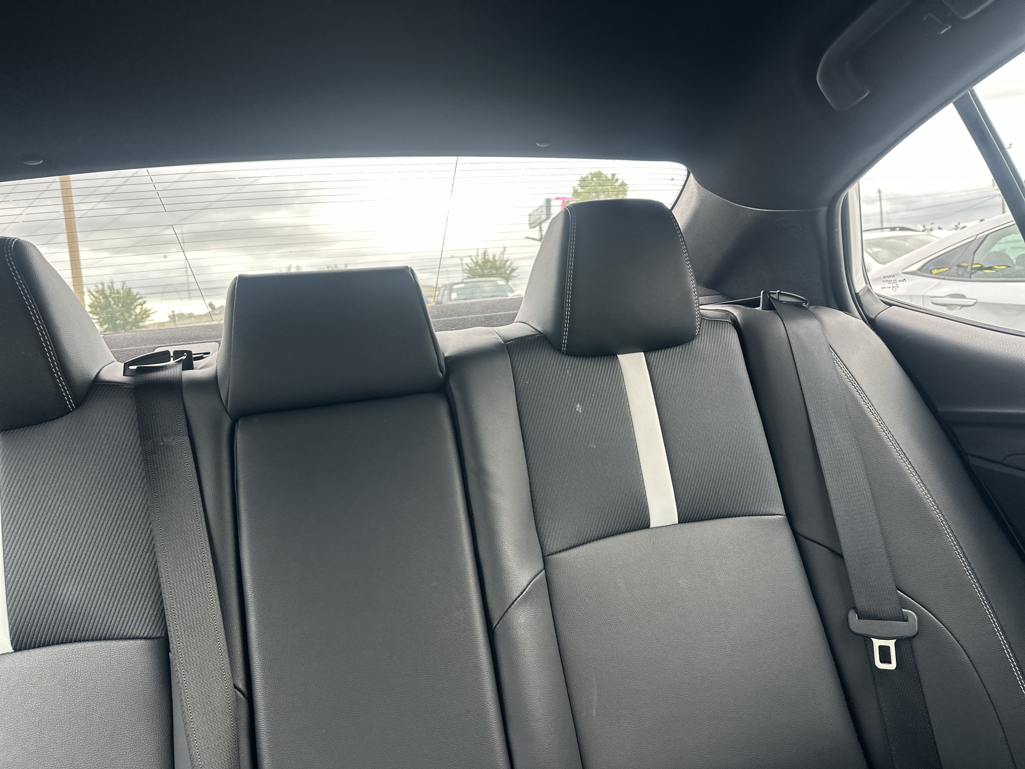 Used 2025 Toyota Camry Hybrid Sedan